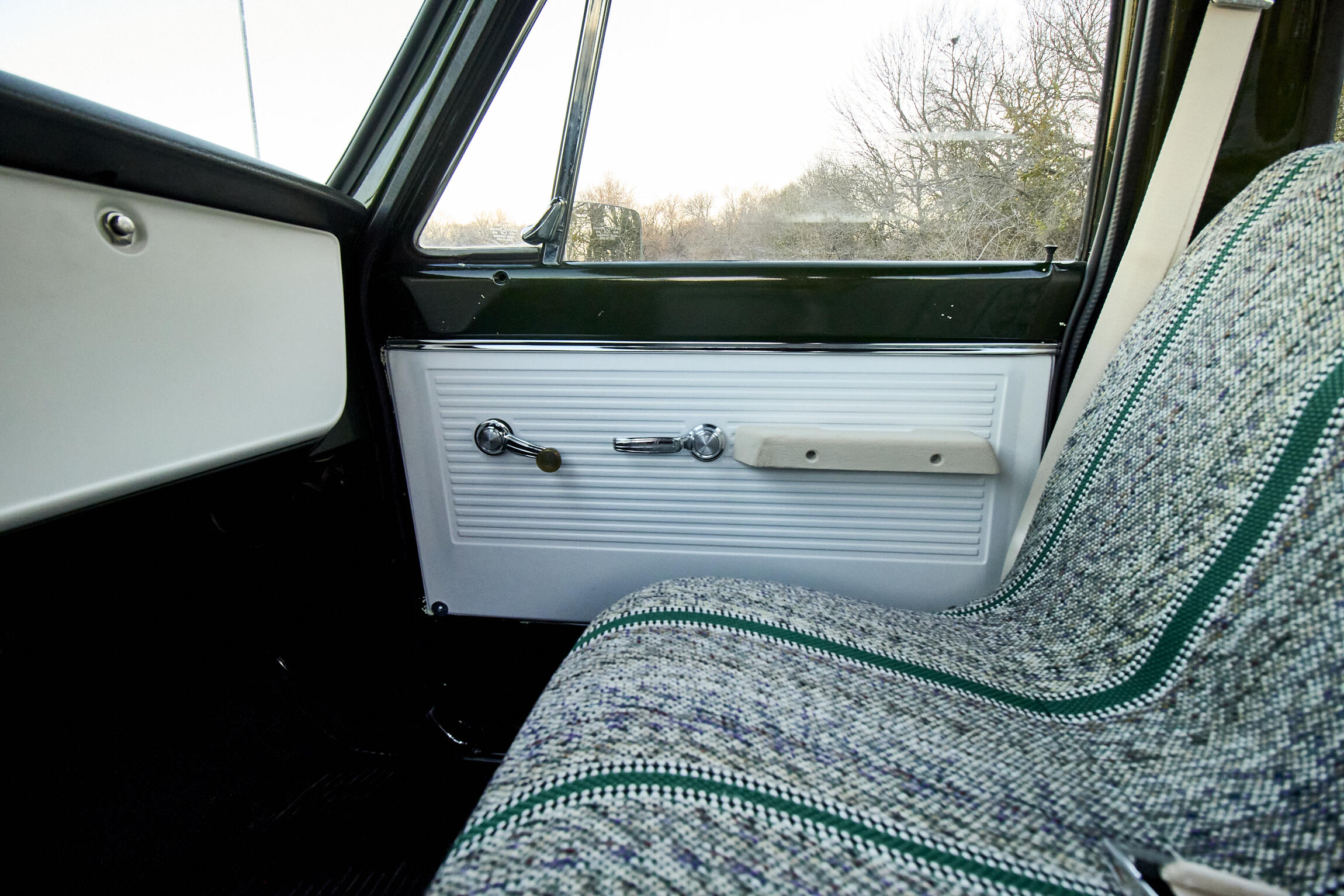 Sold: 1972 GMC 2500 Super Custom 4x4