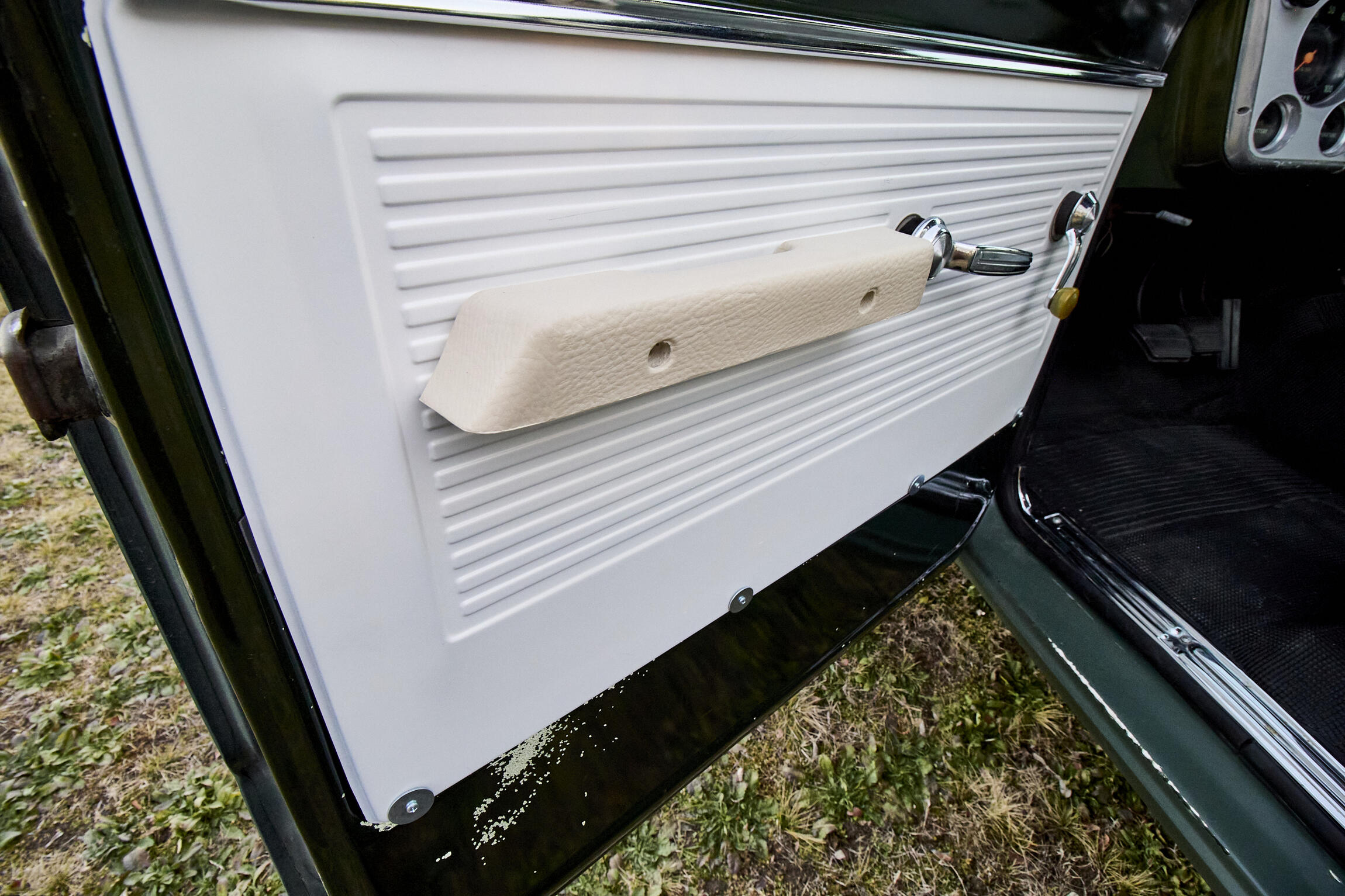 Sold: 1972 GMC 2500 Super Custom 4x4