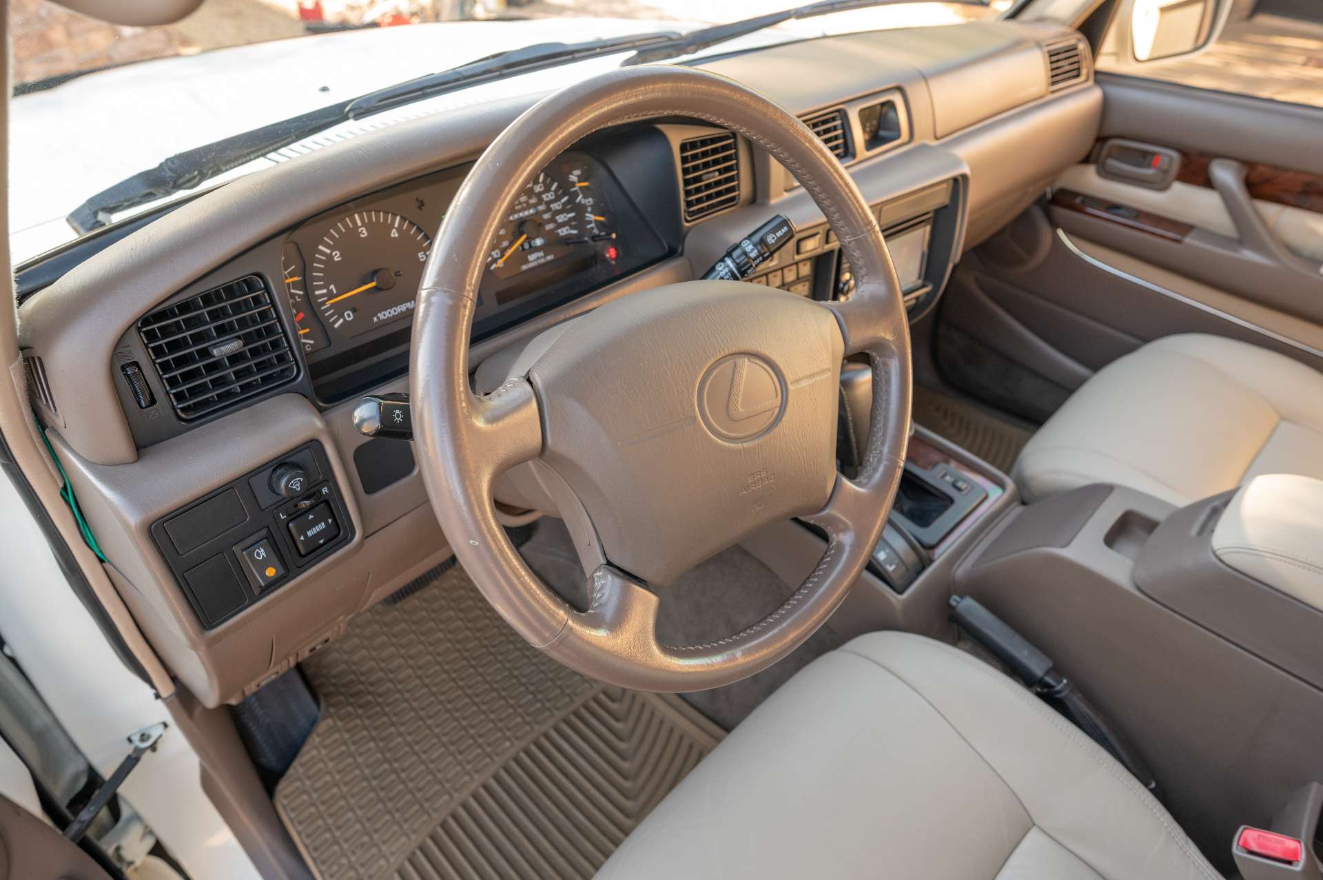 Sold: 1997 Lexus LX 450