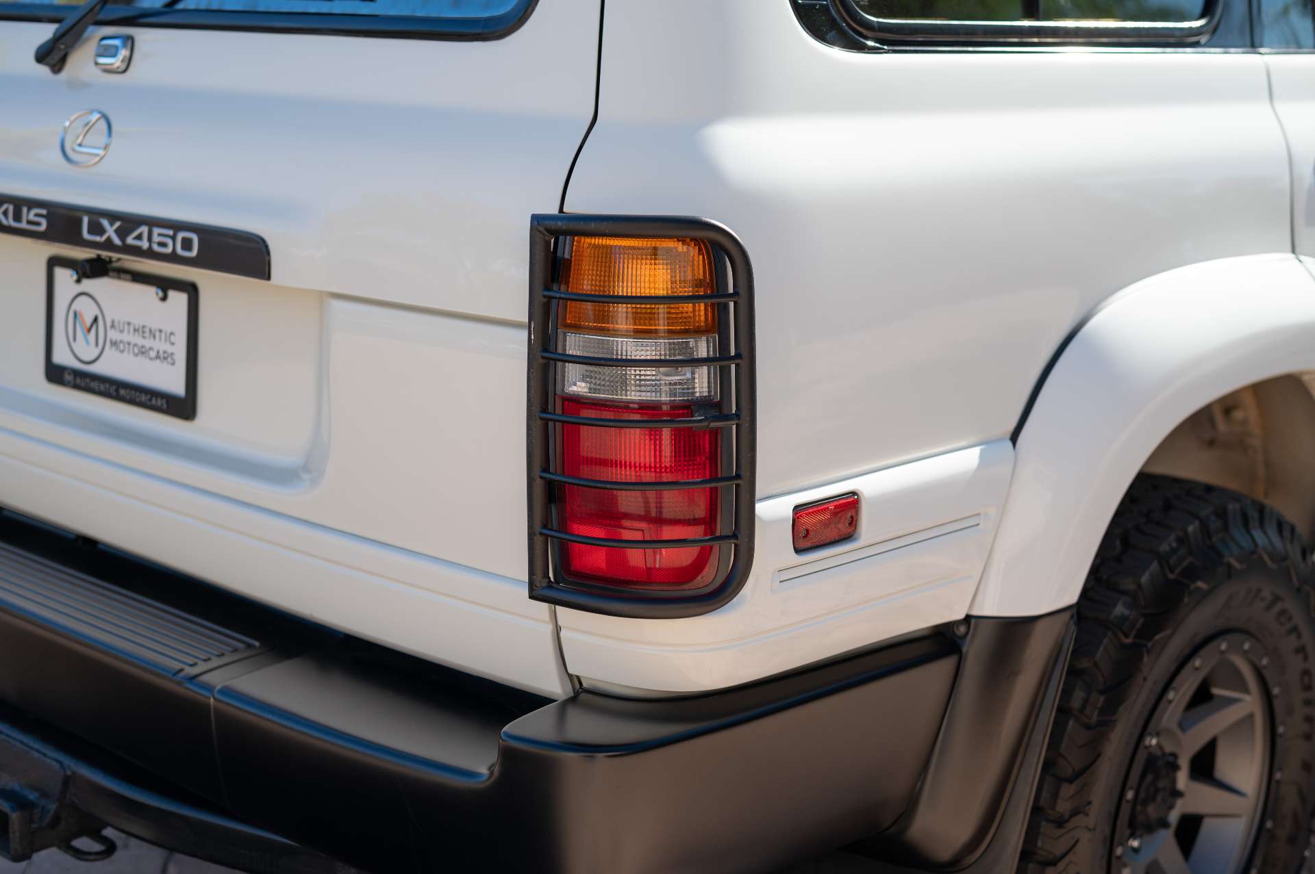 Sold: 1997 Lexus LX 450