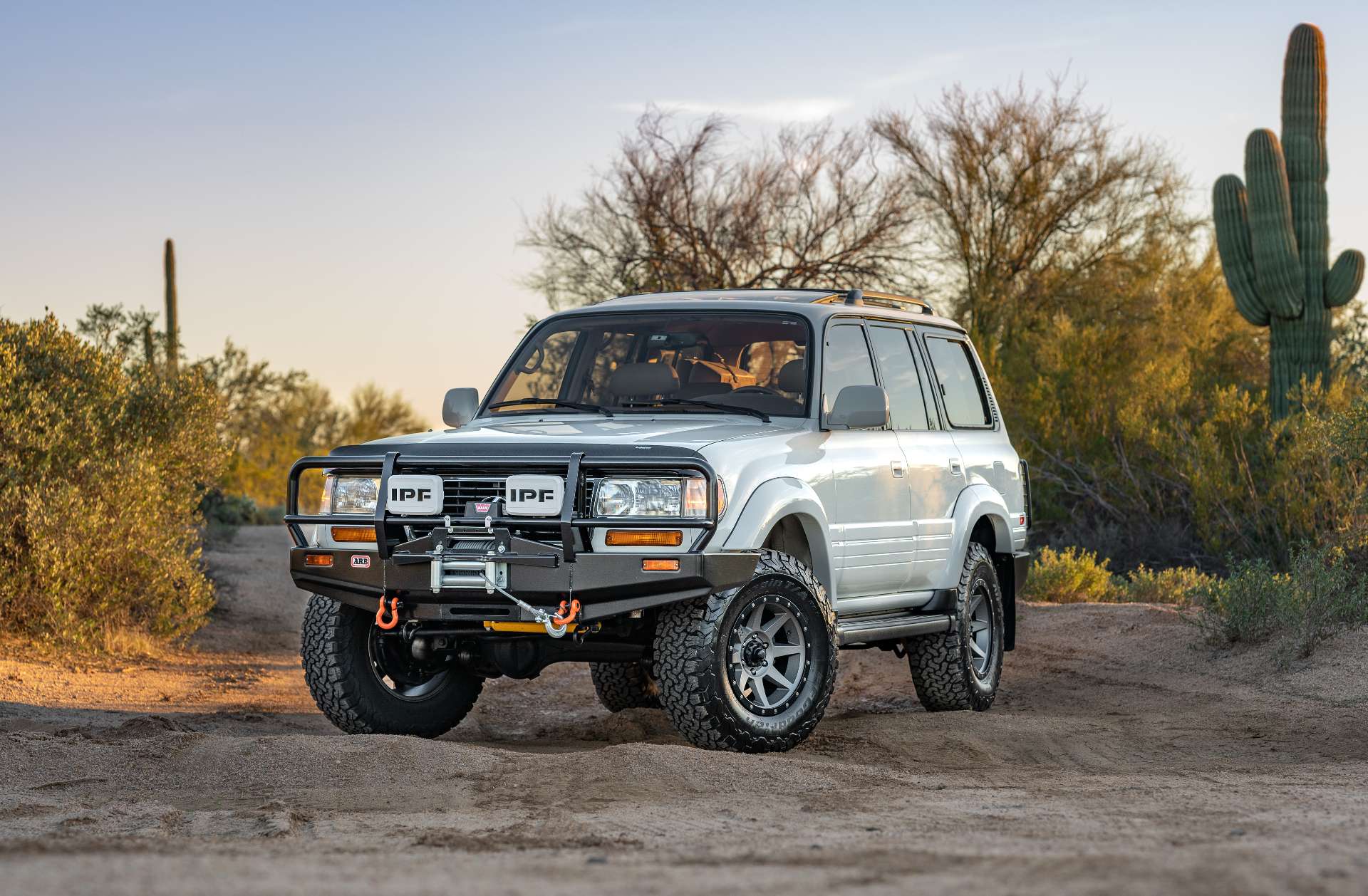 Sold: 1997 Lexus LX 450