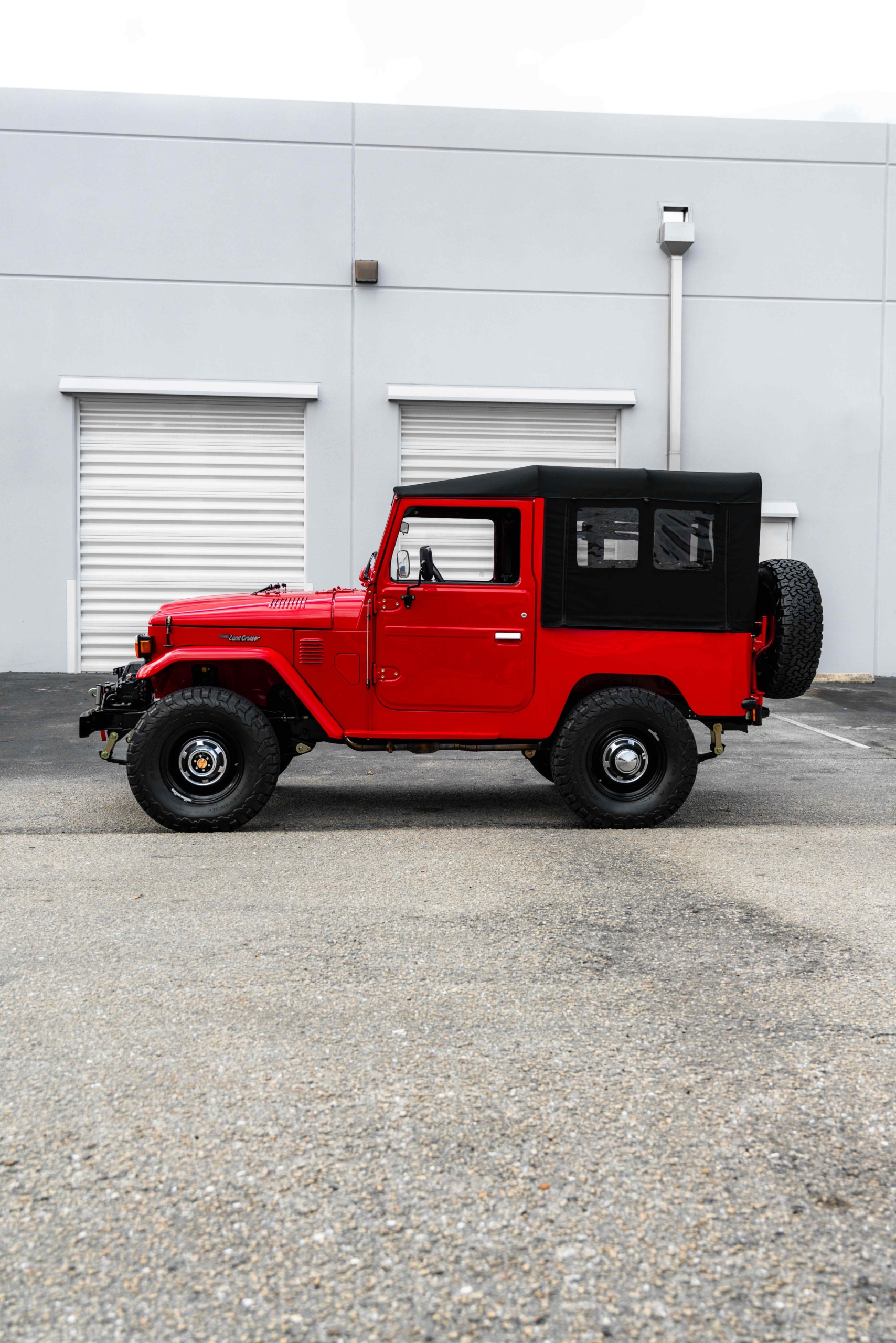 Sold: Restored 1979 Toyota Land Cruiser FJ40