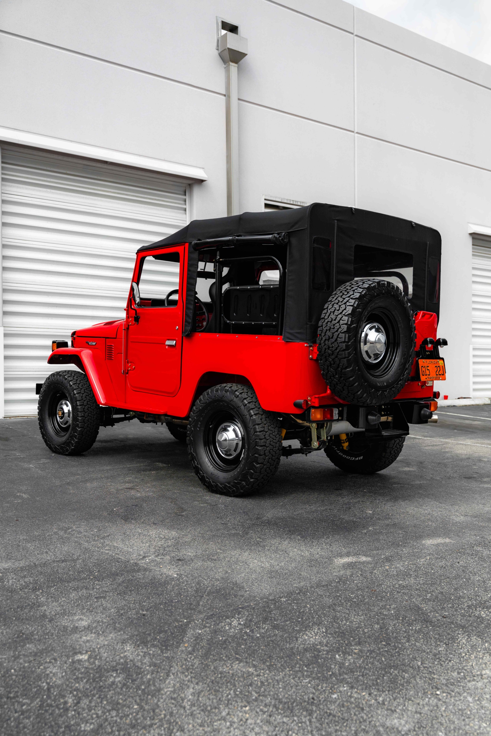 Sold: Restored 1979 Toyota Land Cruiser FJ40