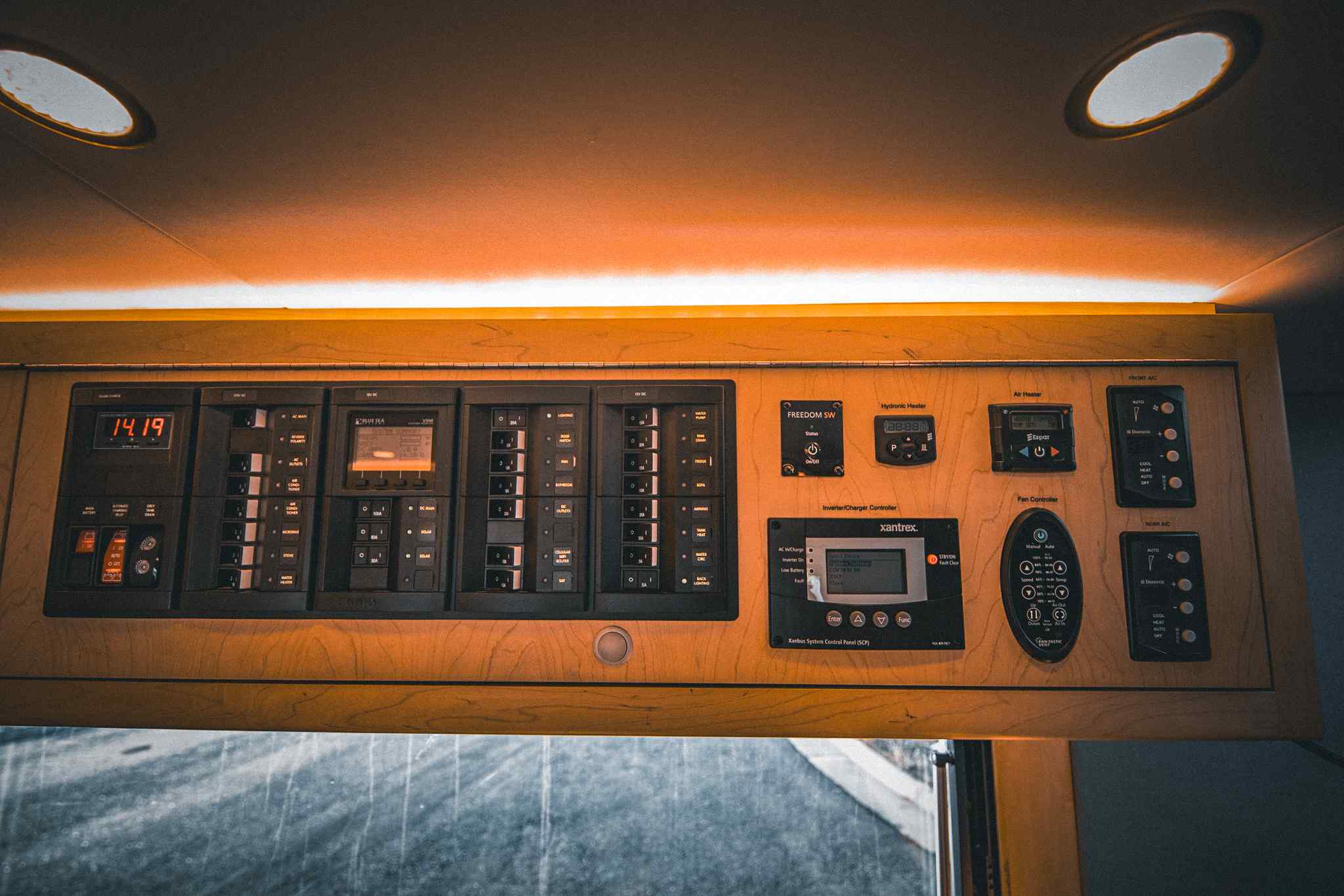 2015 EarthRoamer XV-LTS 148