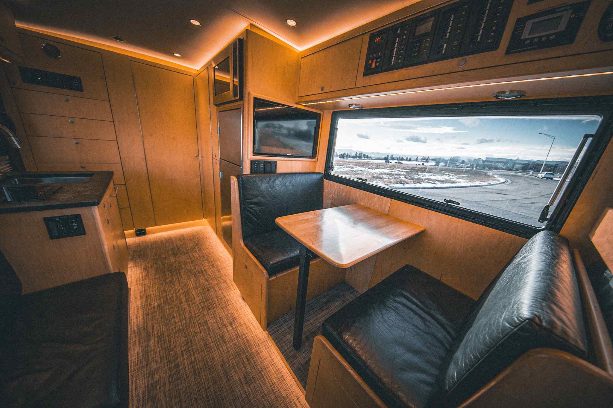 2015 EarthRoamer XV-LTS 148