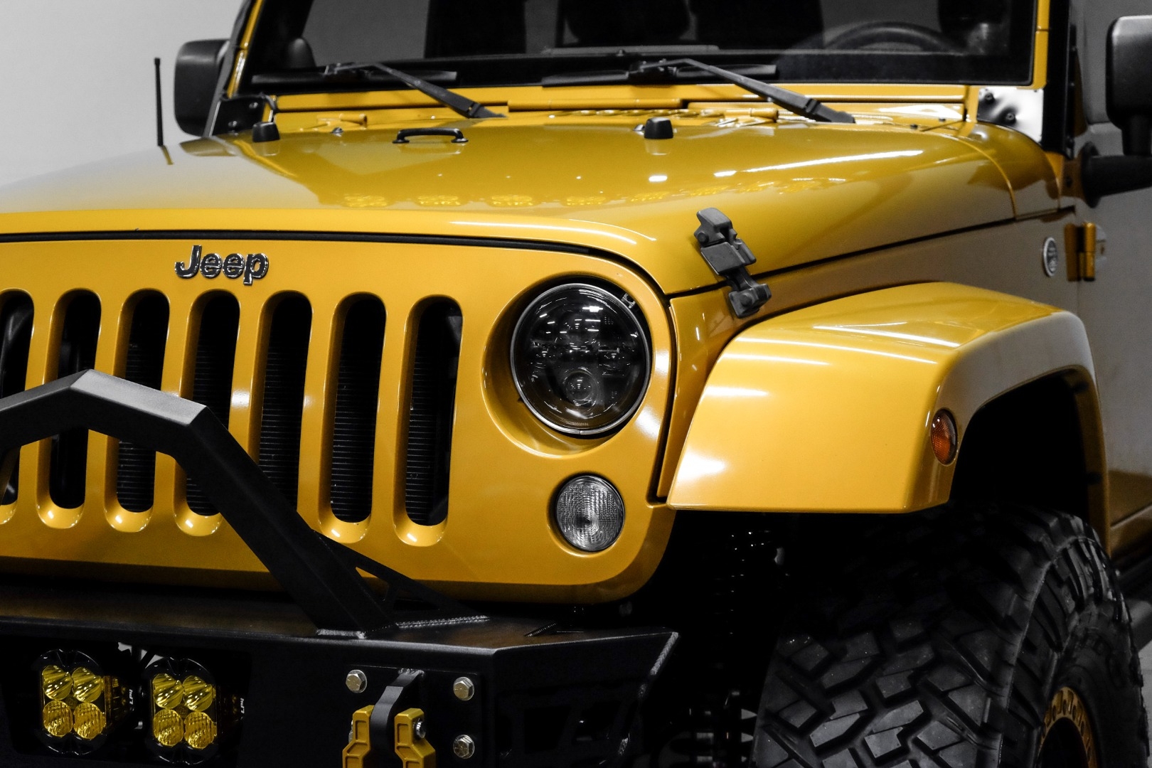 Sold: 2014 Jeep Wrangler Unlimited Sahara