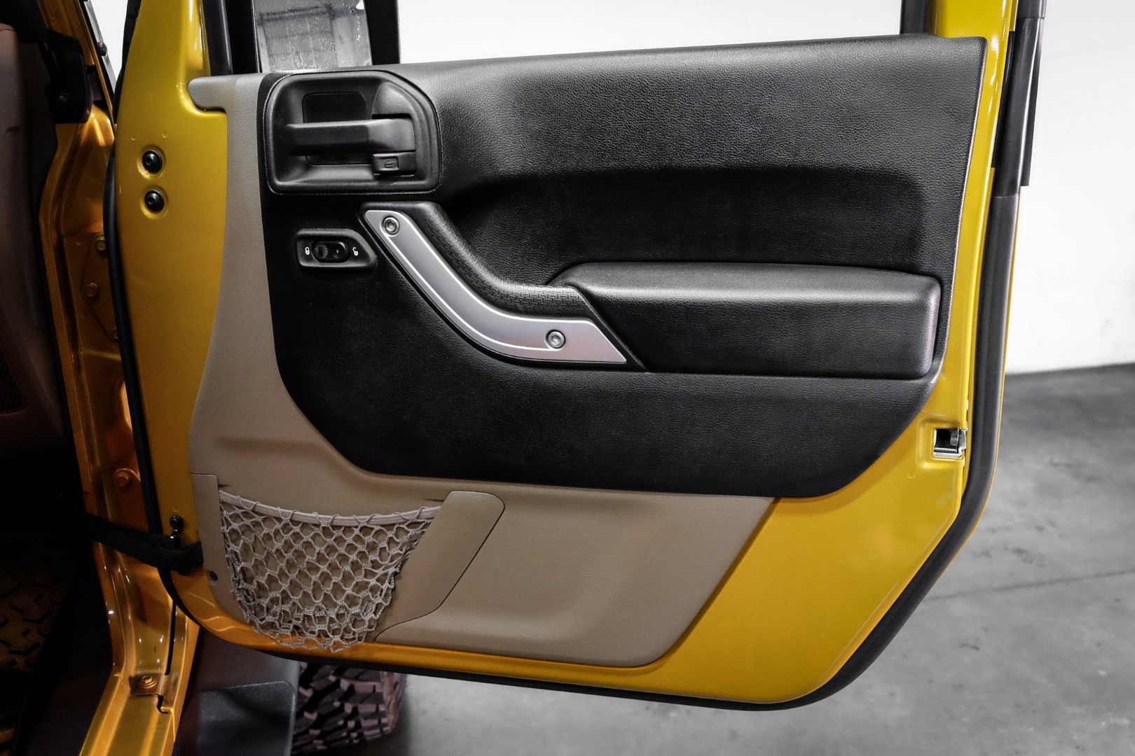 Sold: 2014 Jeep Wrangler Unlimited Sahara