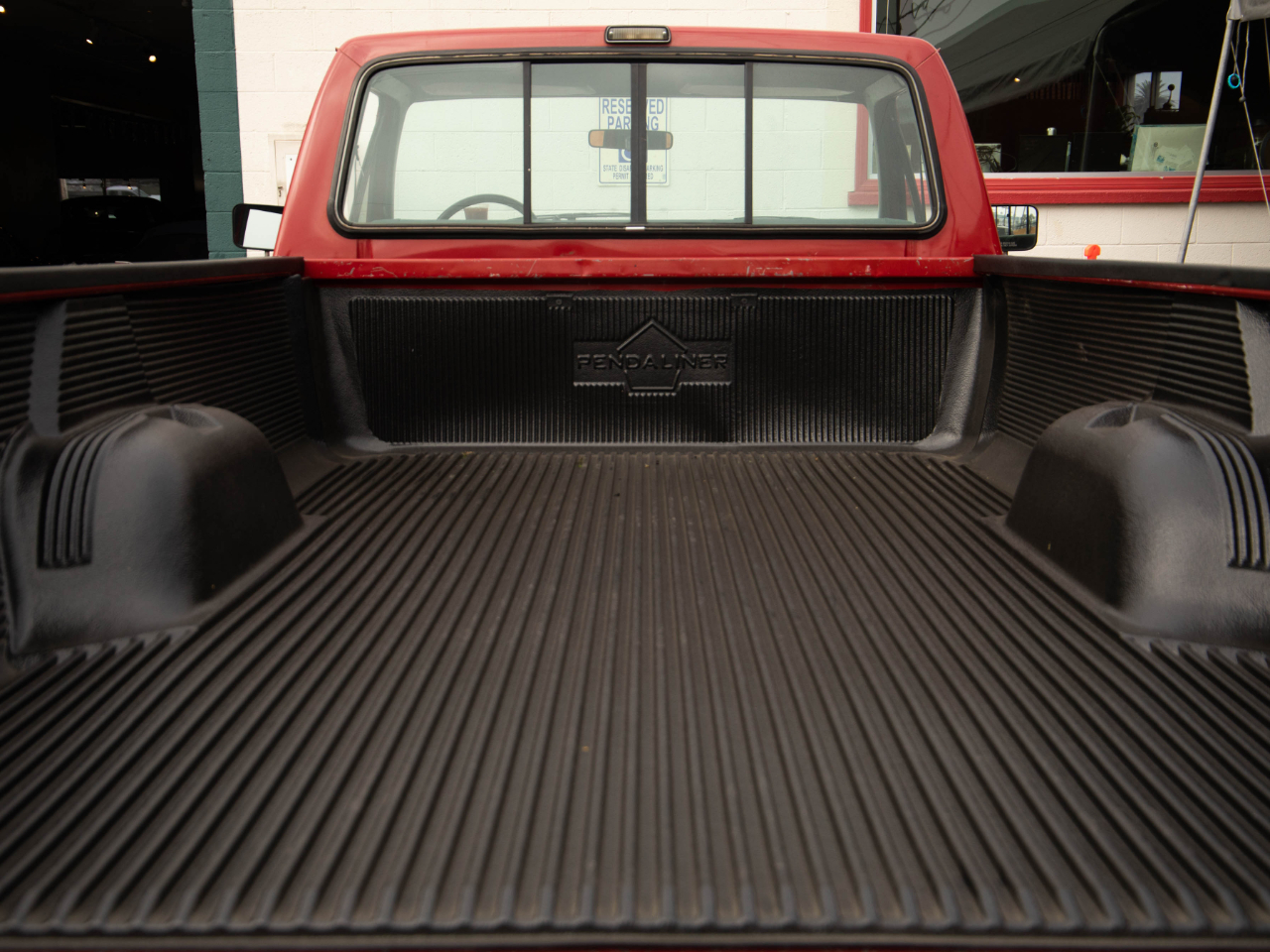 Sold: 1990 Ford F-150 XL Regular Cab 4x4