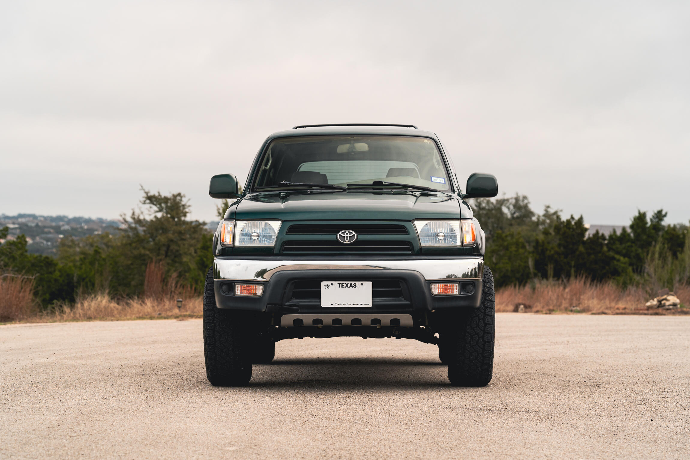 Sold: 2000 Toyota 4Runner SR5 4x4