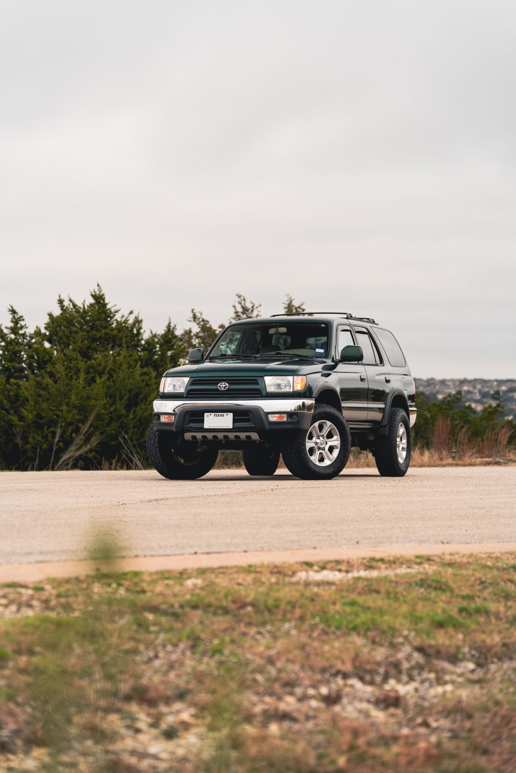 Sold: 2000 Toyota 4Runner SR5 4x4