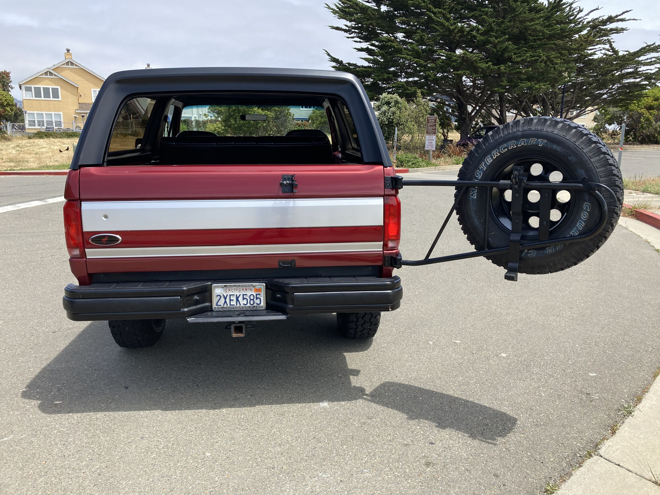 Sold: 1991 Ford Bronco XLT - 4