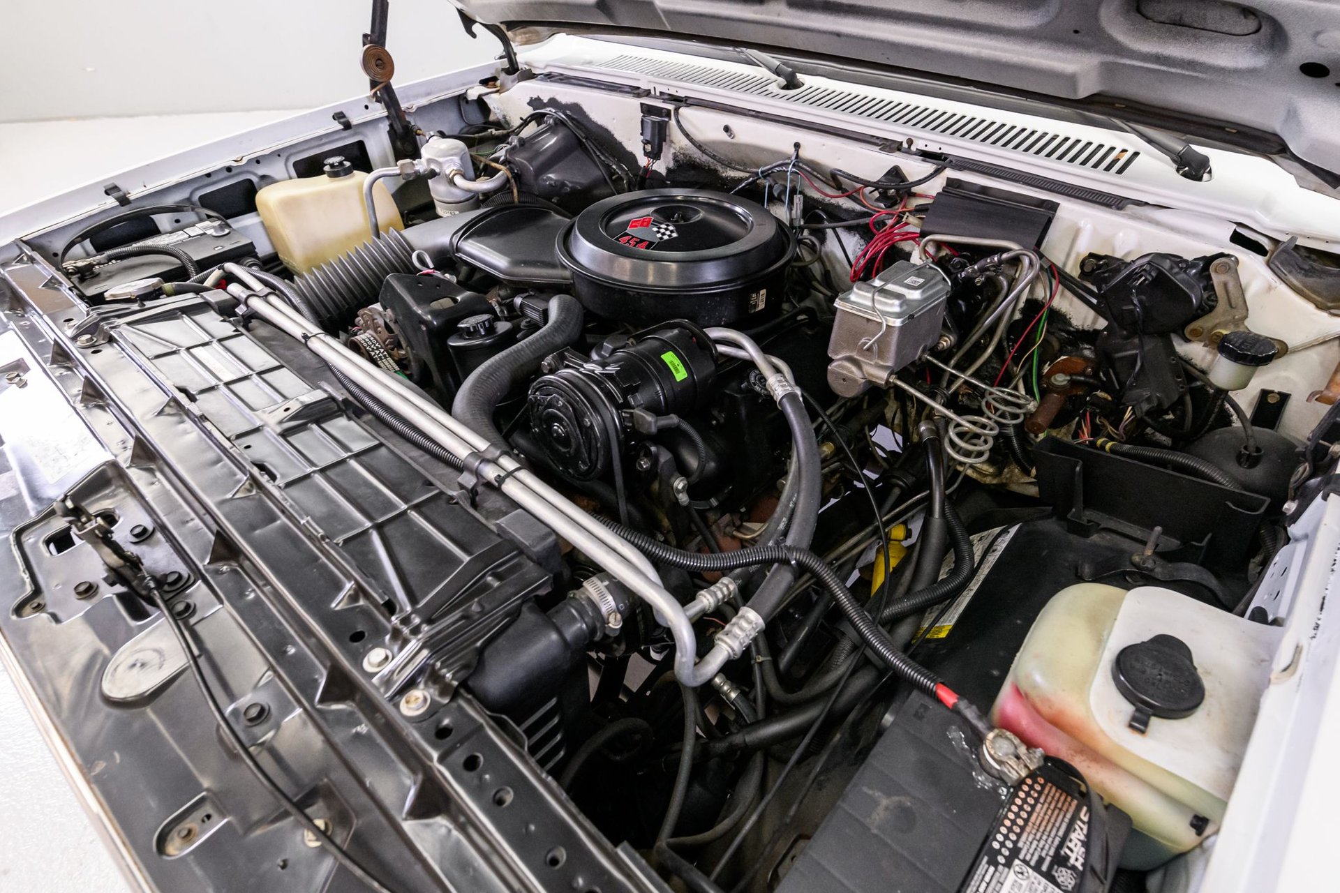 Sold: 1988 Chevrolet Scottsdale V30