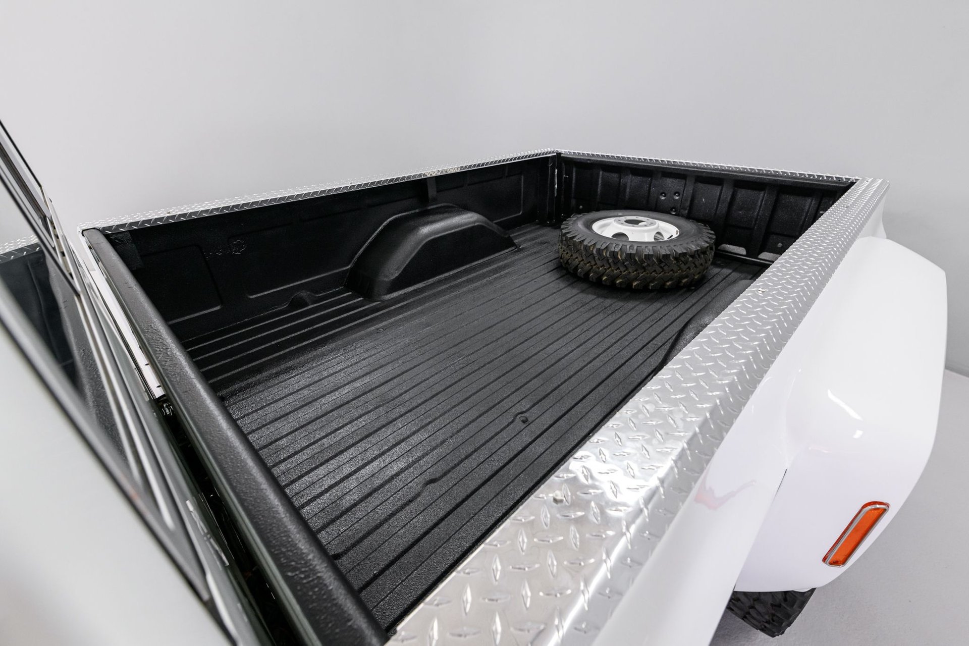 Sold: 1988 Chevrolet Scottsdale V30