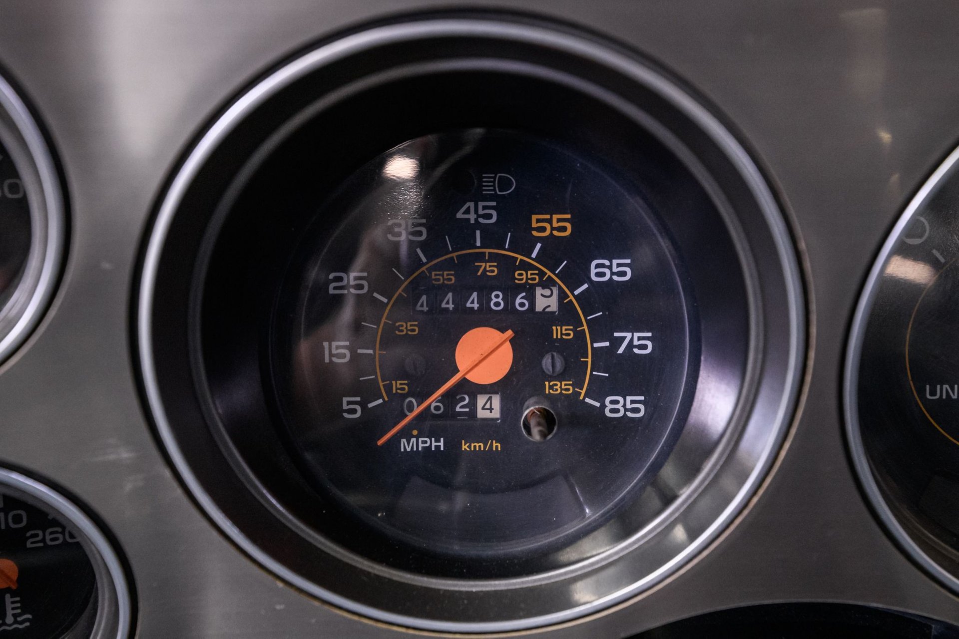 Sold: 1988 Chevrolet Scottsdale V30 - 3