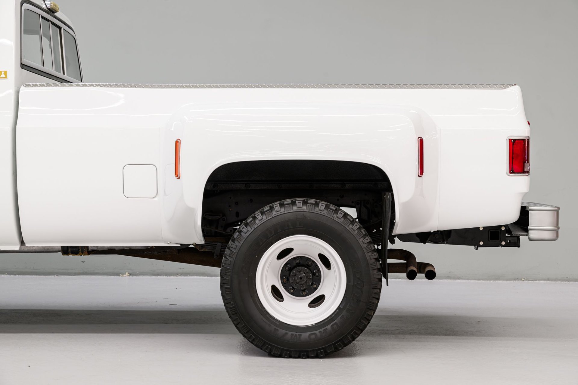 Sold: 1988 Chevrolet Scottsdale V30