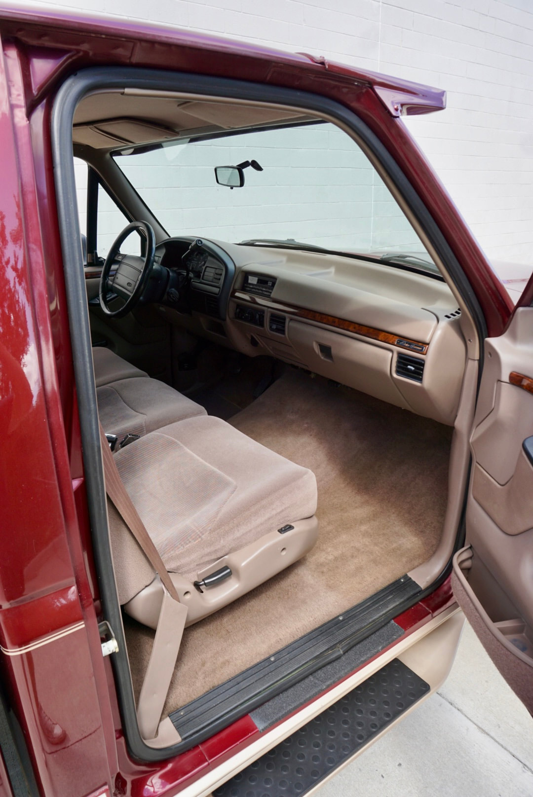 Sold: 1996 Ford F-150 4x4 Eddie Bauer