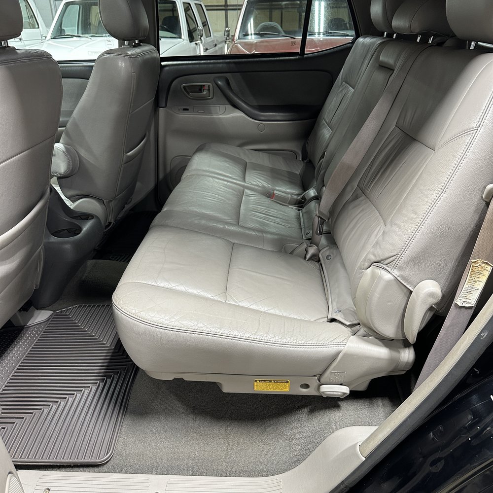 Sold: Modified 2005 Toyota Sequoia SR5