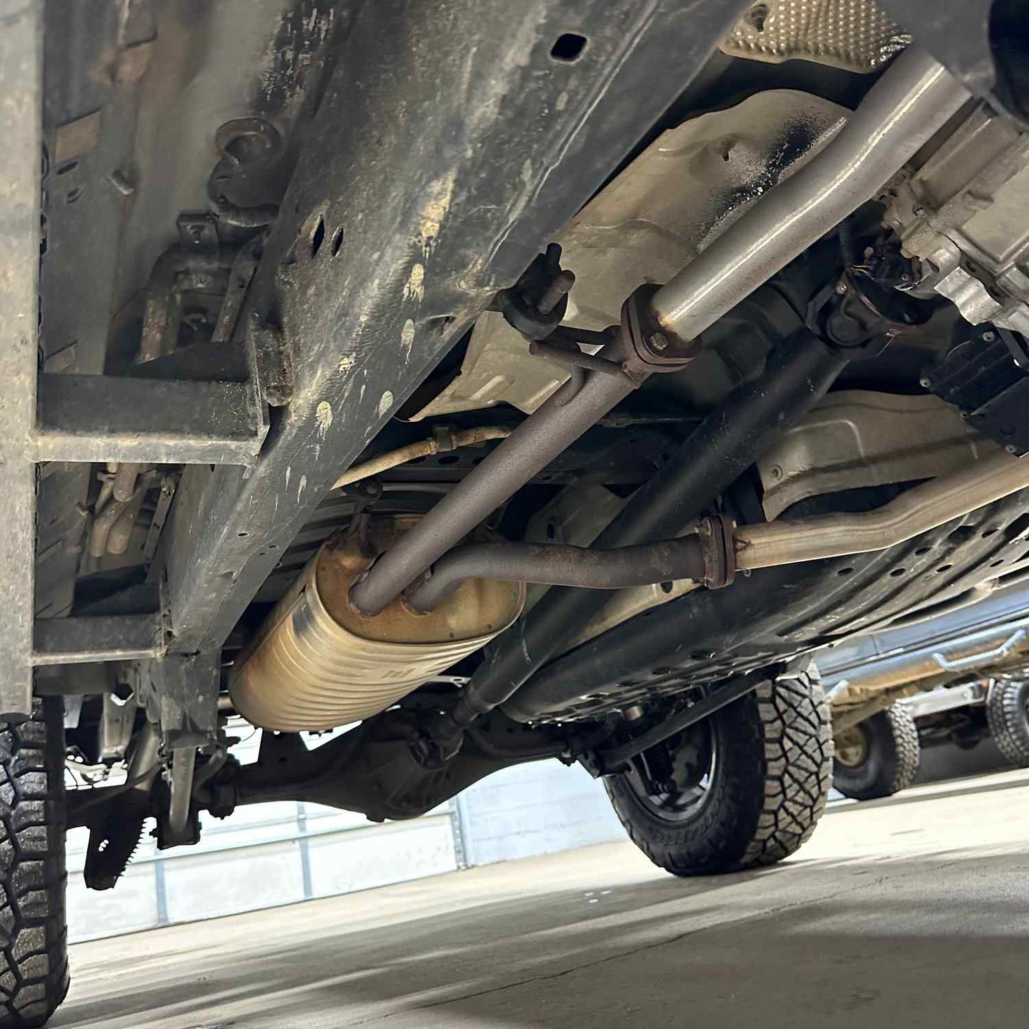 Sold: Modified 2005 Toyota Sequoia SR5