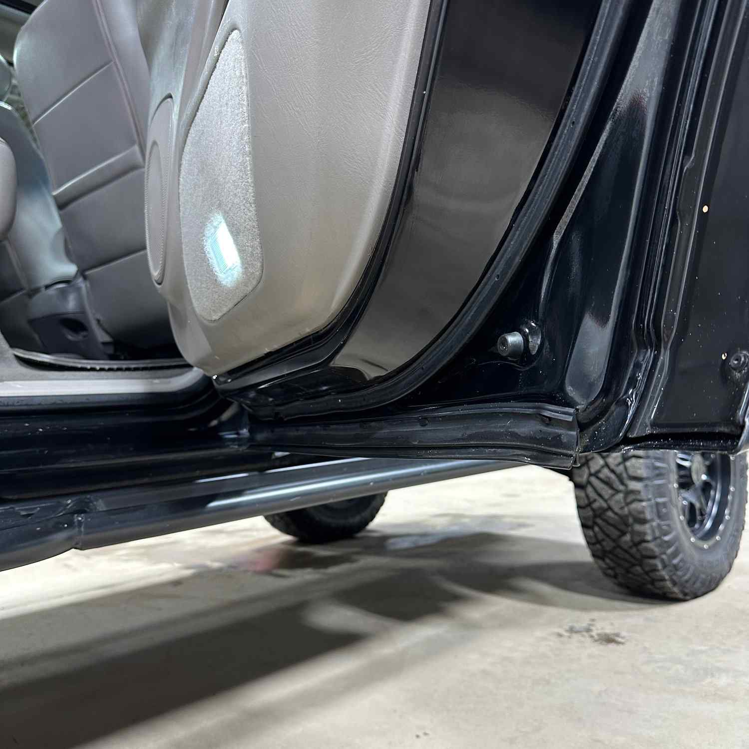 Sold: Modified 2005 Toyota Sequoia SR5