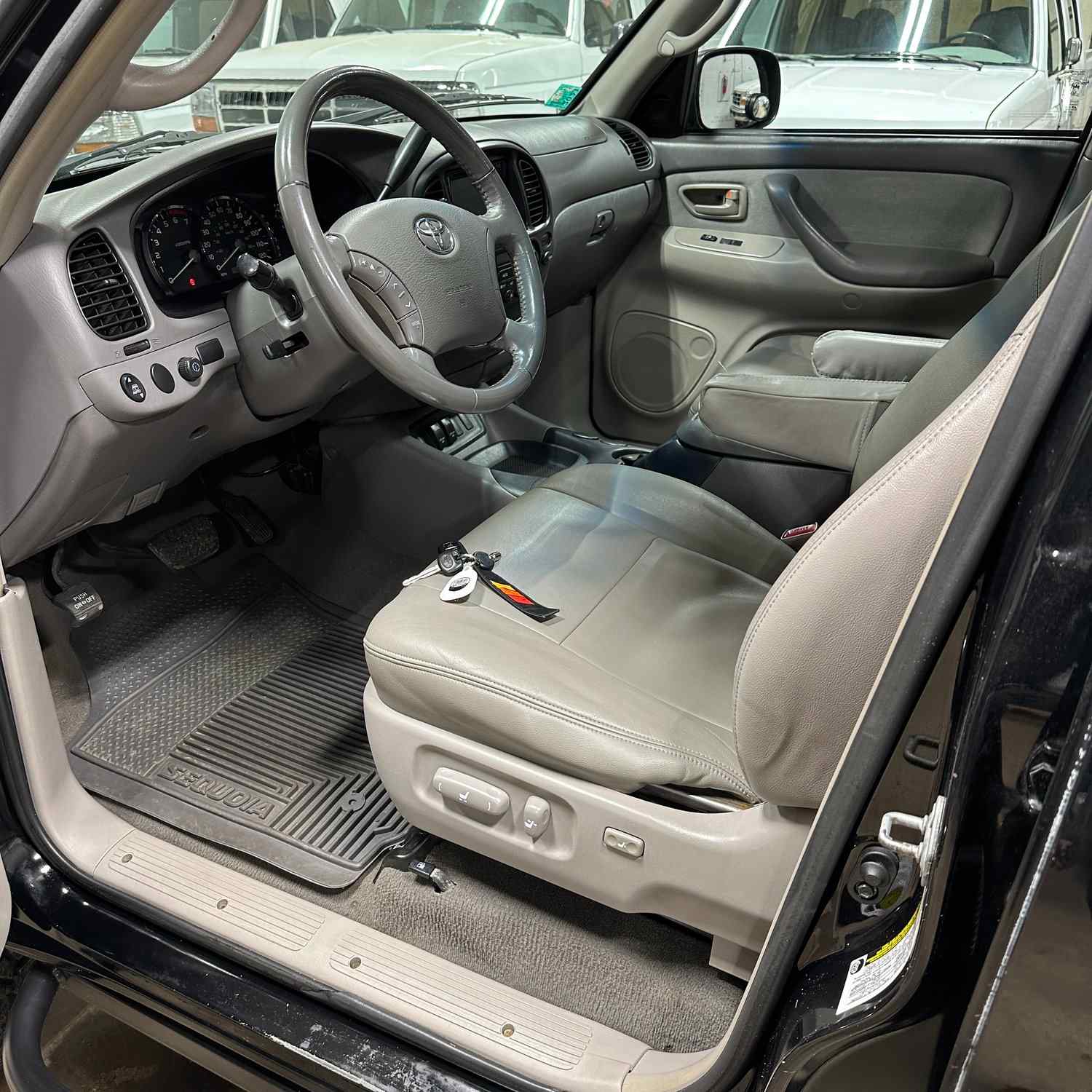 Sold: Modified 2005 Toyota Sequoia SR5