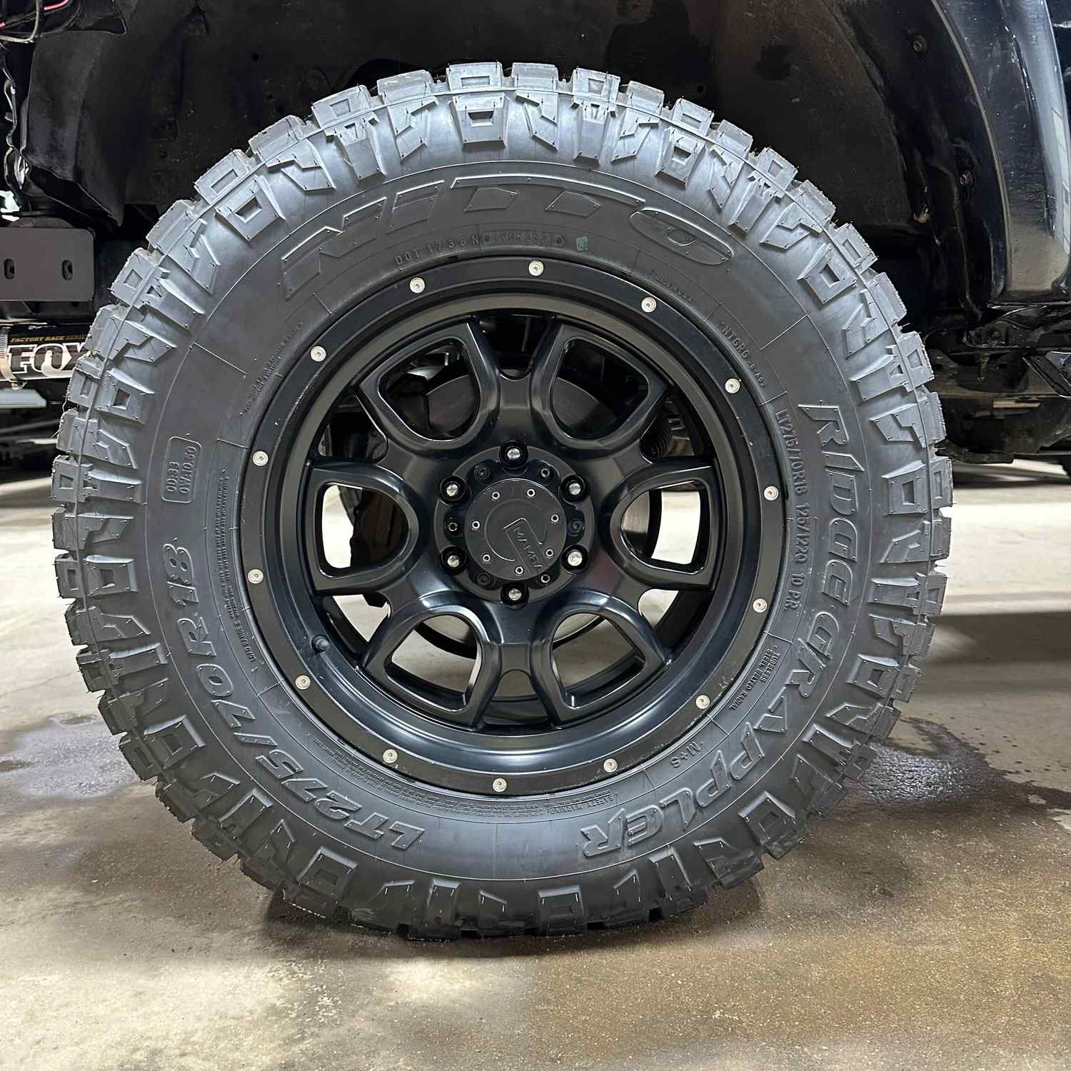 Sold: Modified 2005 Toyota Sequoia SR5