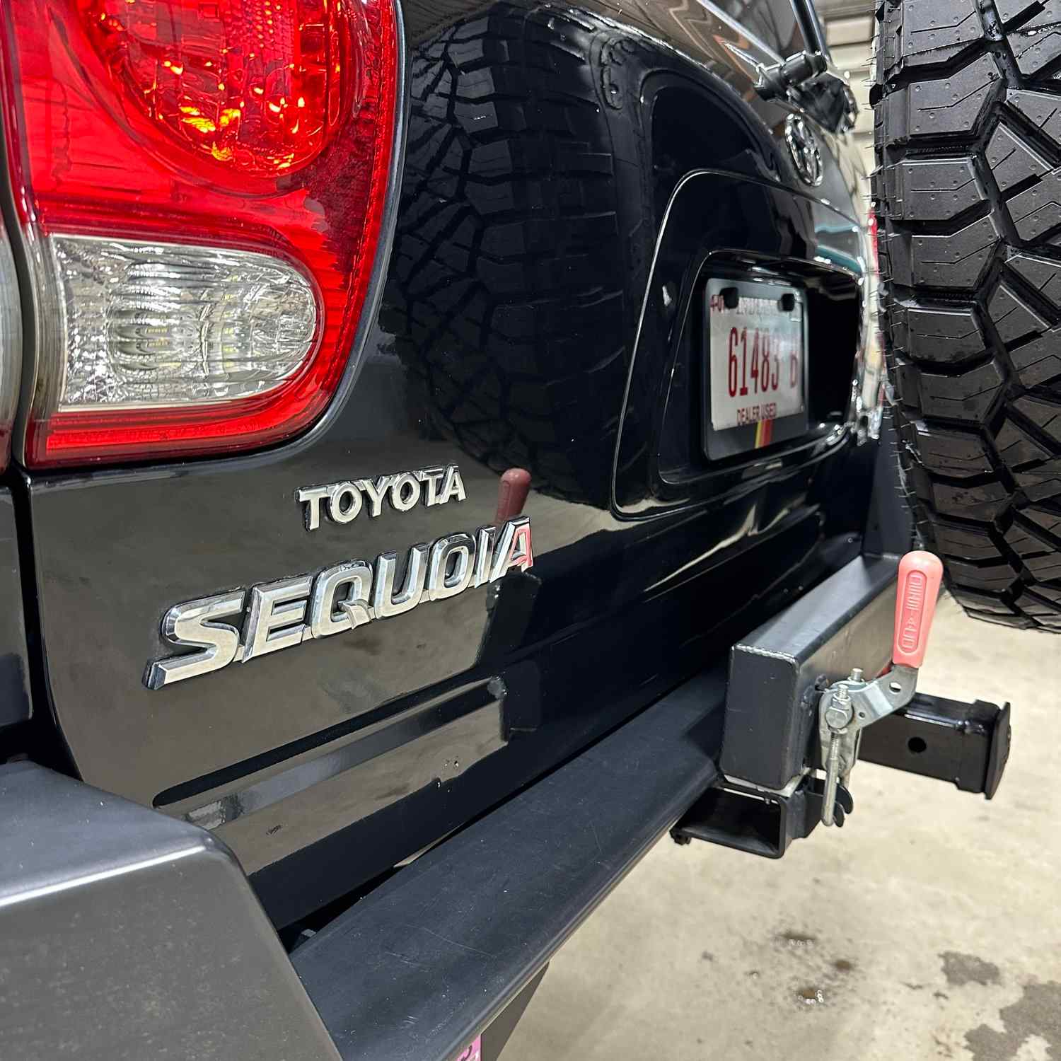 Sold: Modified 2005 Toyota Sequoia SR5