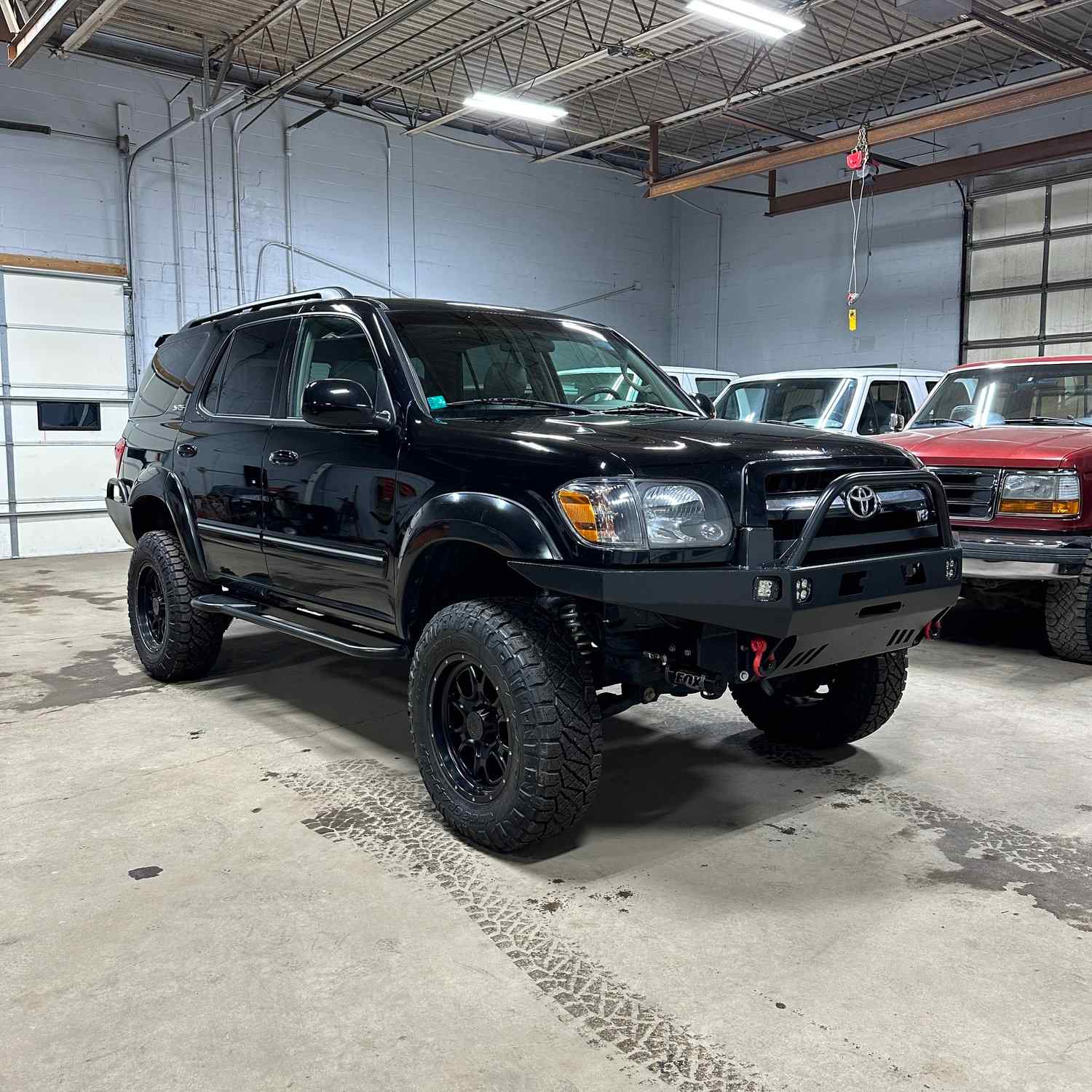 Sold: Modified 2005 Toyota Sequoia SR5