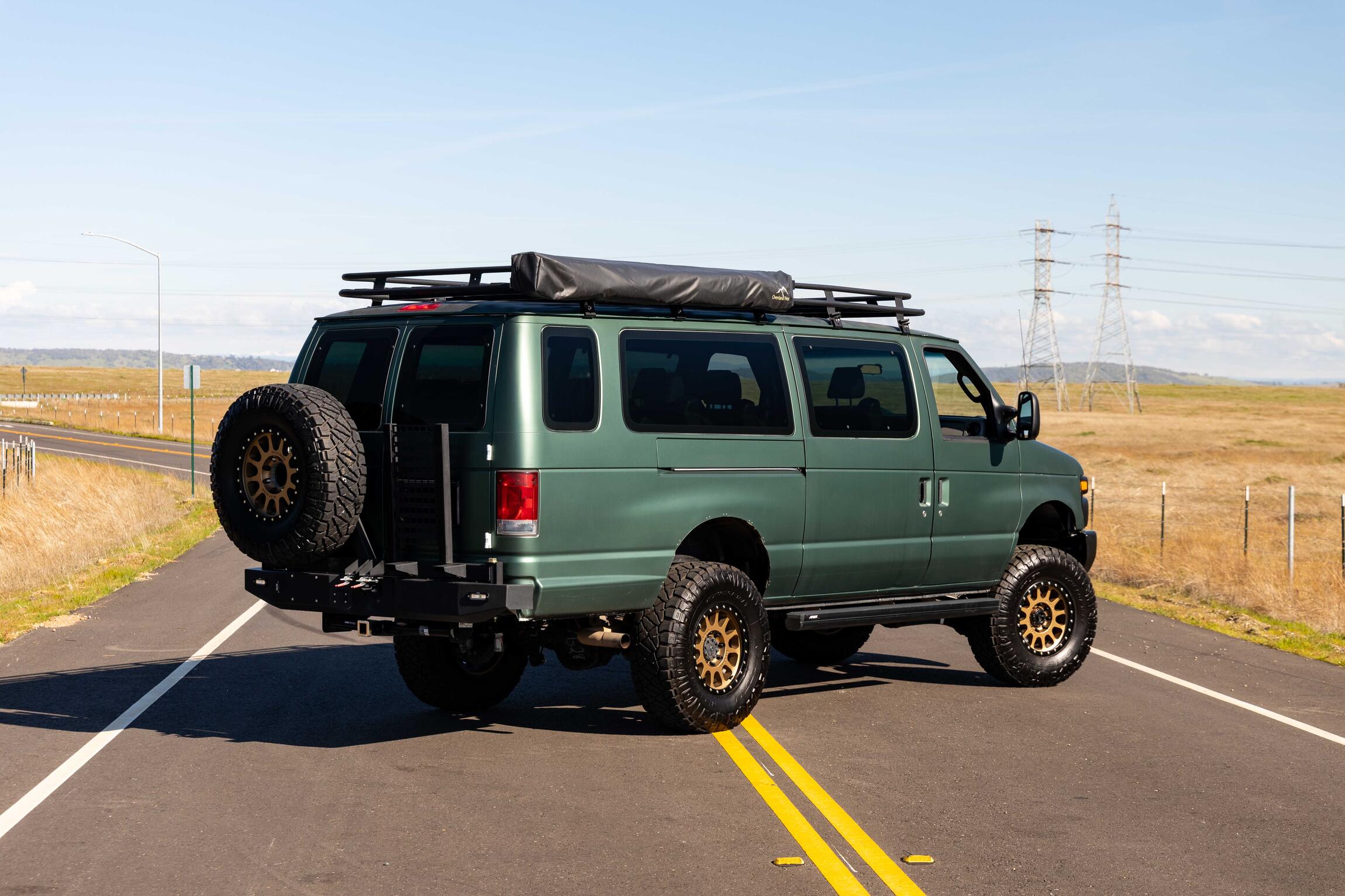 SOLD: 2009 Ford E-350 Super Duty XL 4x4