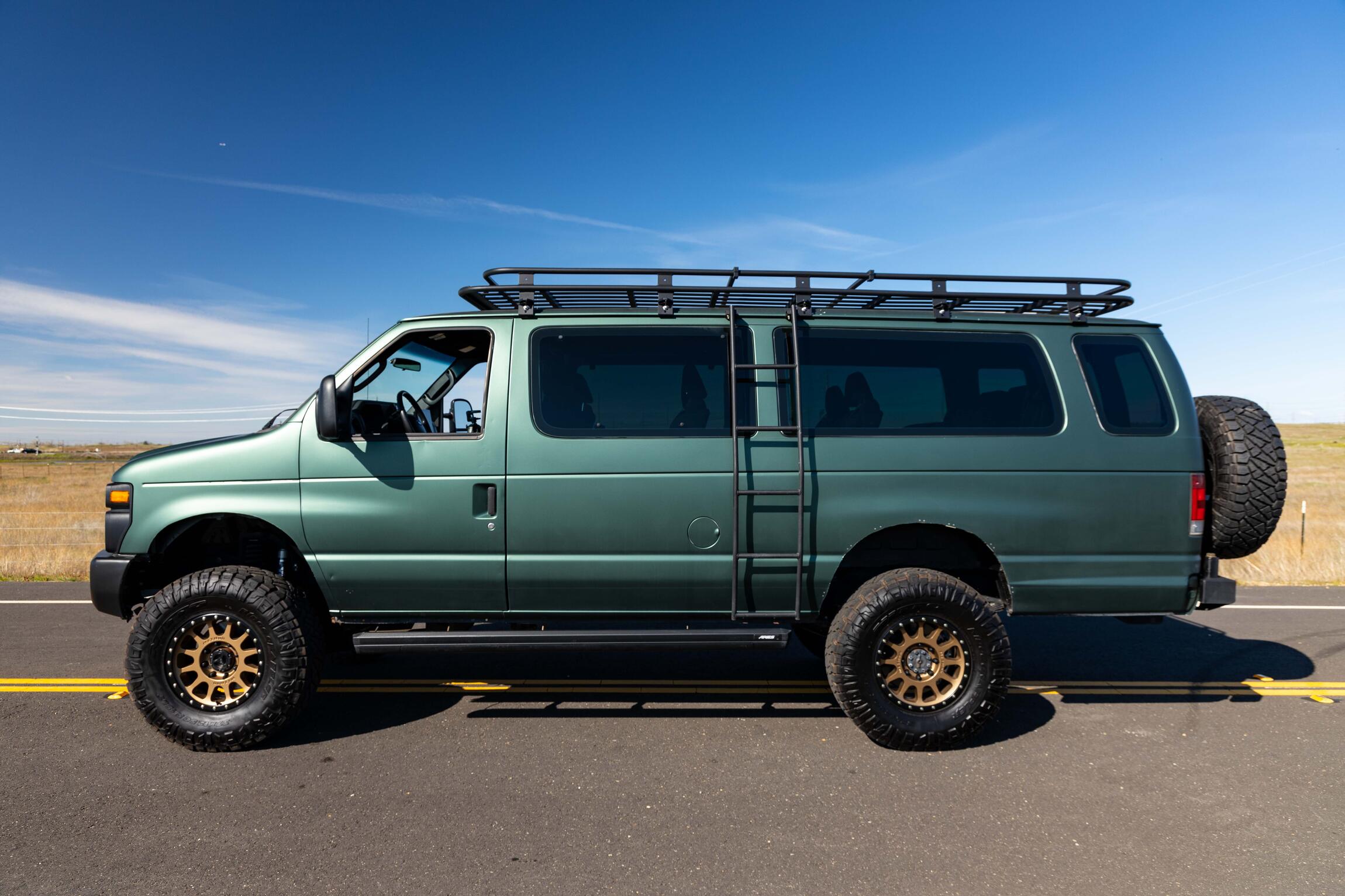 SOLD: 2009 Ford E-350 Super Duty XL 4x4