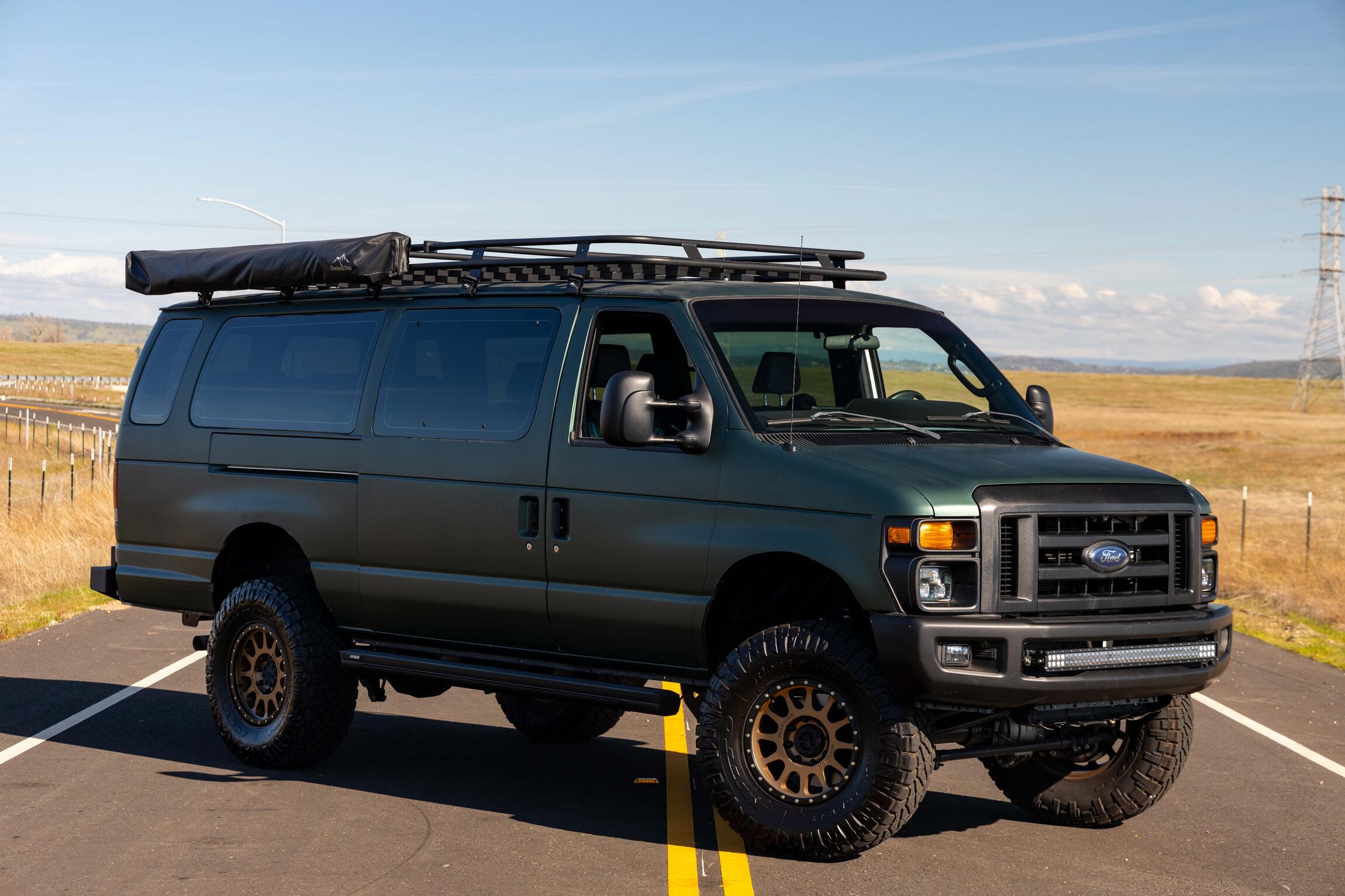 SOLD: 2009 Ford E-350 Super Duty XL 4x4