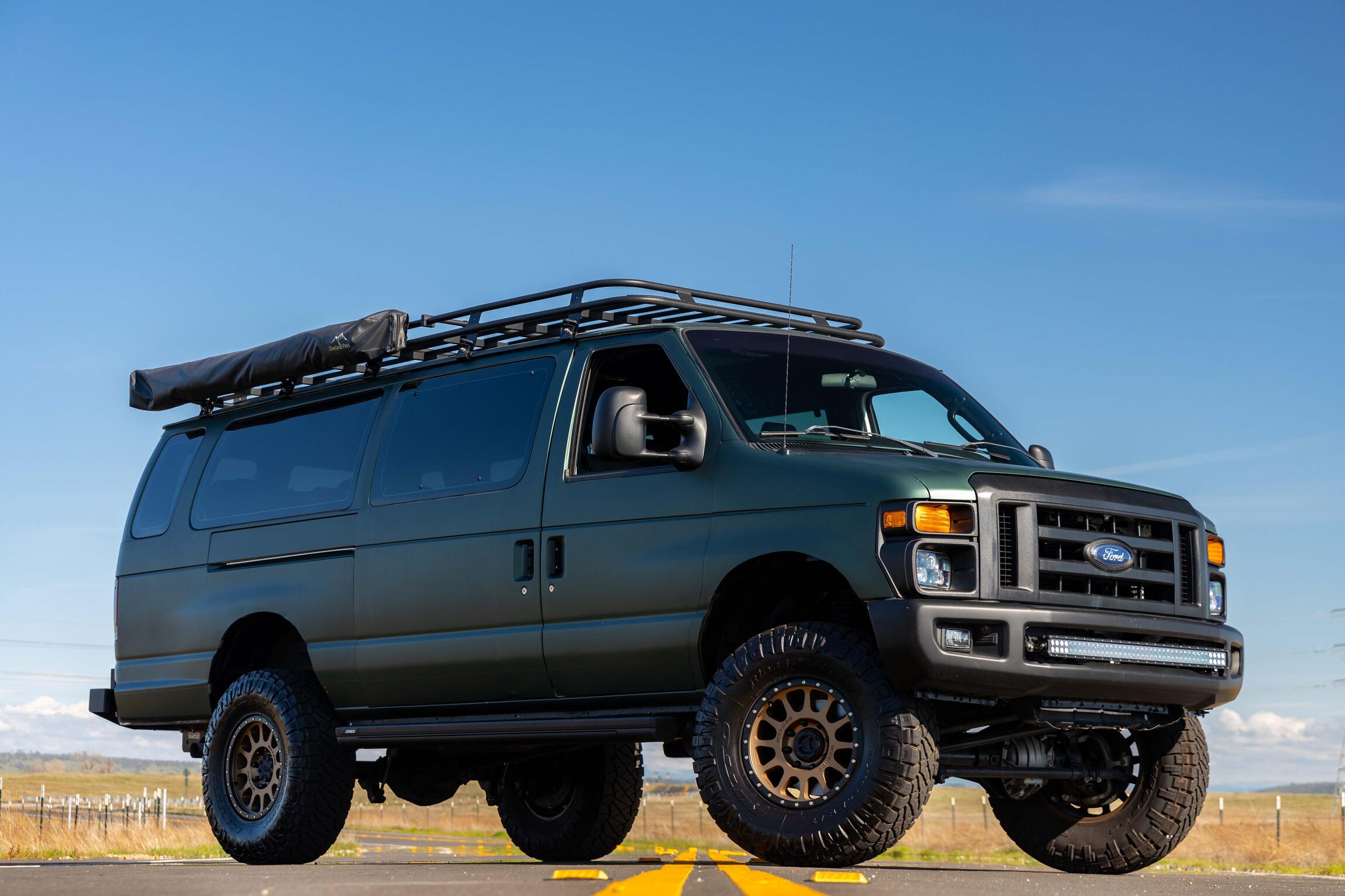 SOLD: 2009 Ford E-350 Super Duty XL 4x4