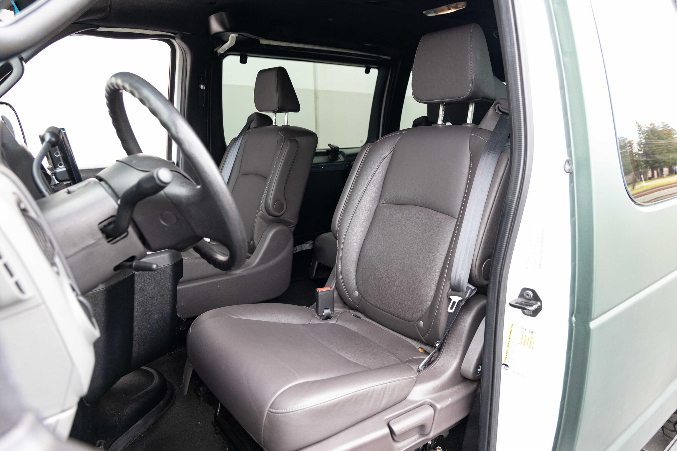 SOLD: 2009 Ford E-350 Super Duty XL 4x4