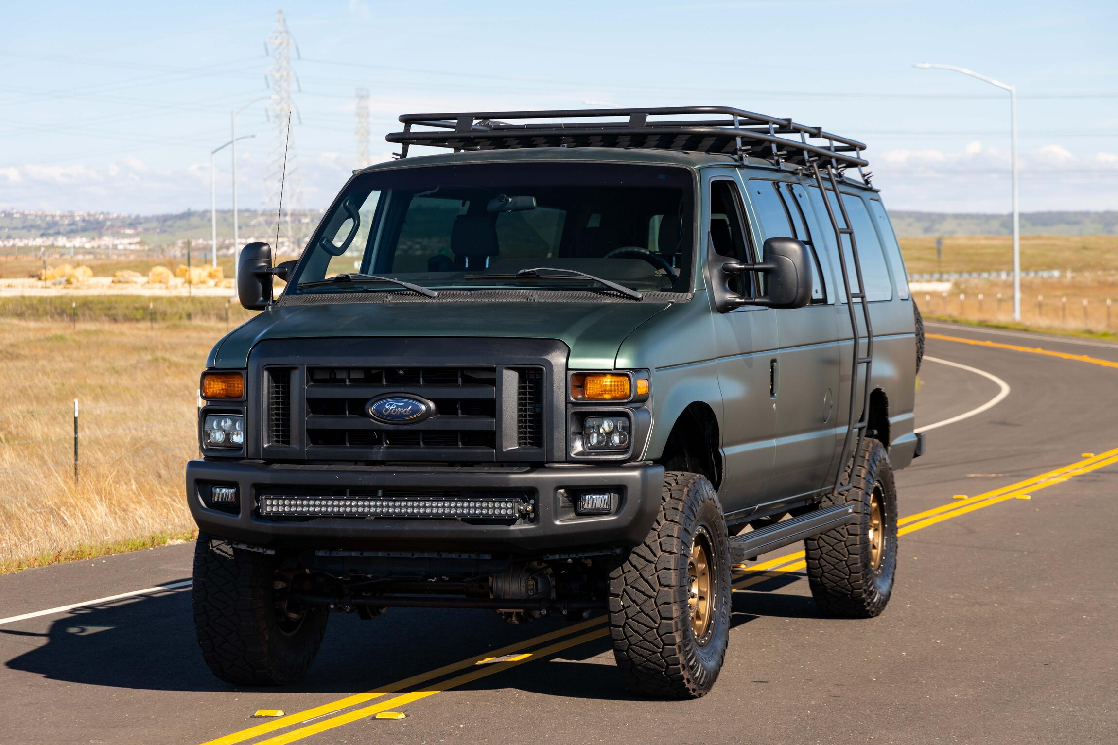 SOLD: 2009 Ford E-350 Super Duty XL 4x4