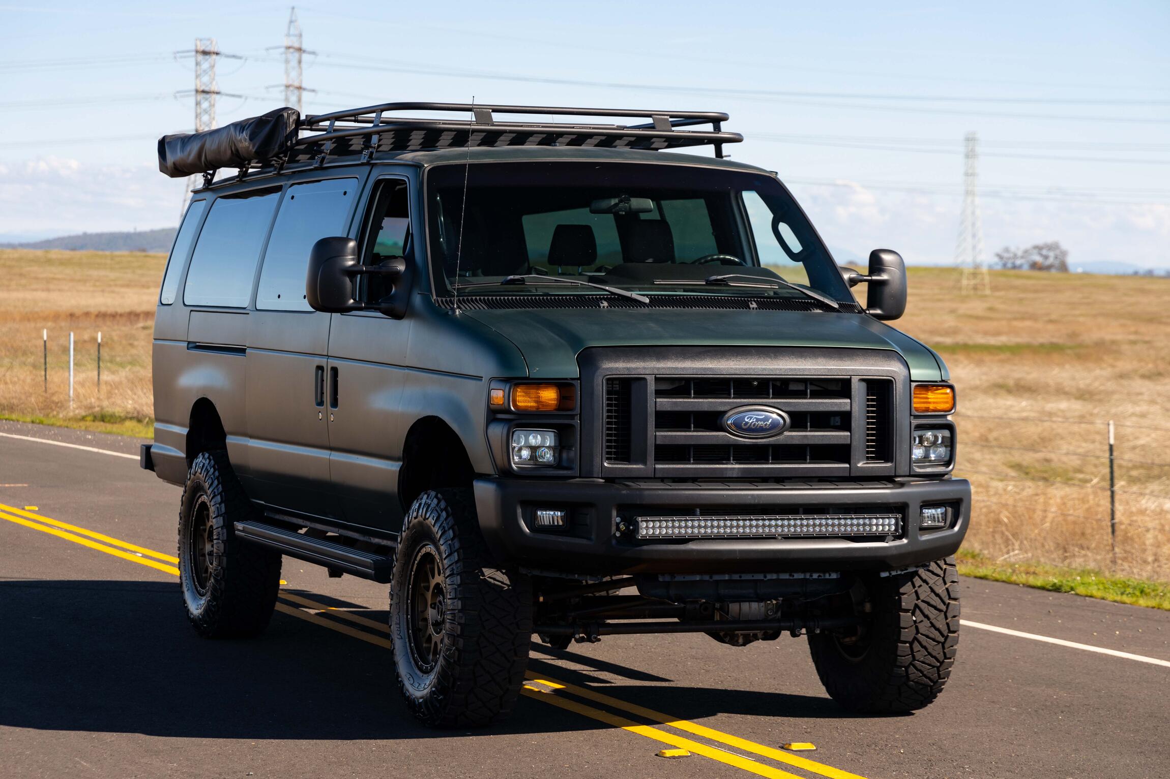 SOLD: 2009 Ford E-350 Super Duty XL 4x4