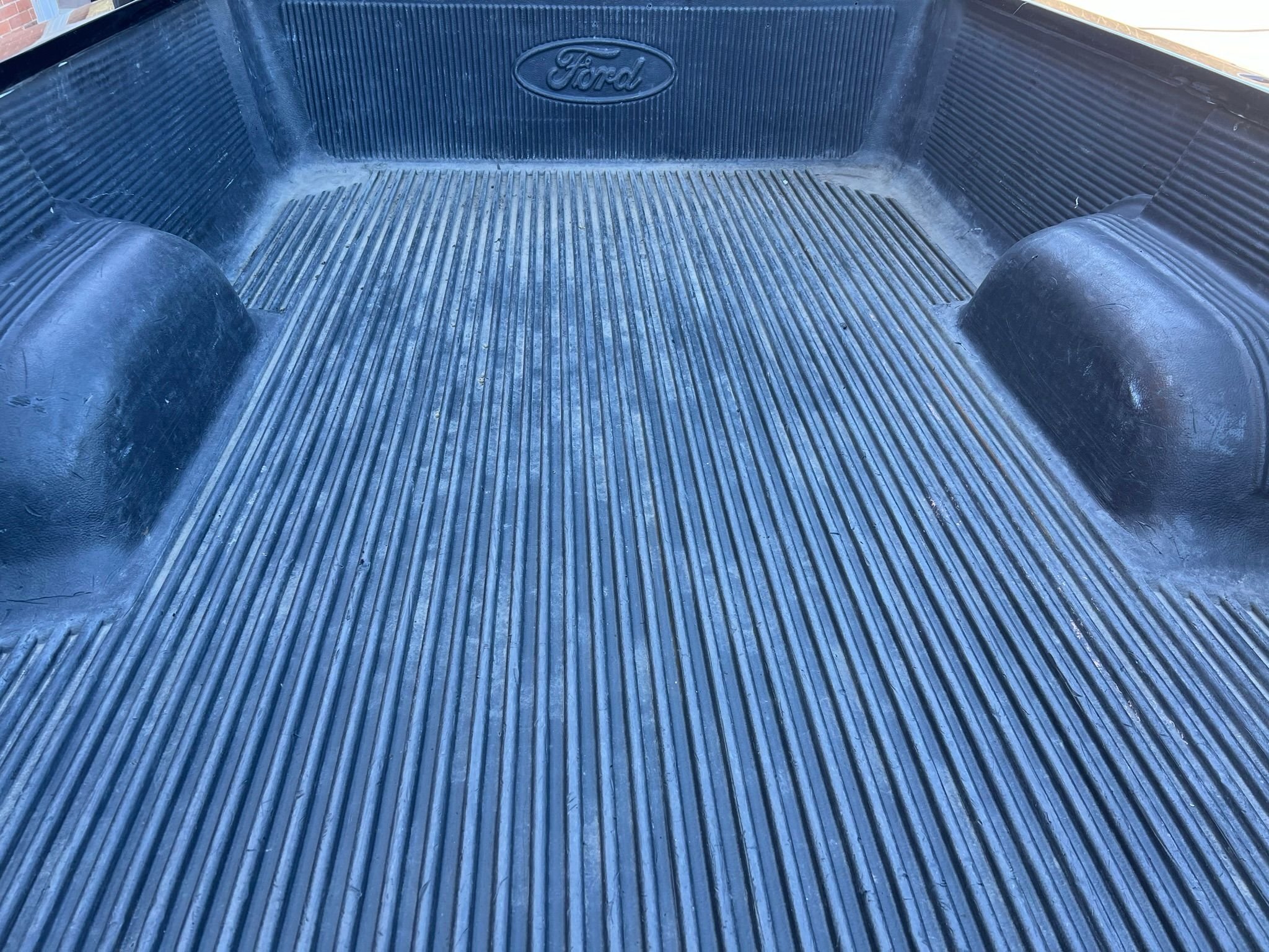 Sold: 1988 Ford F-350 XLT Lariat - 2