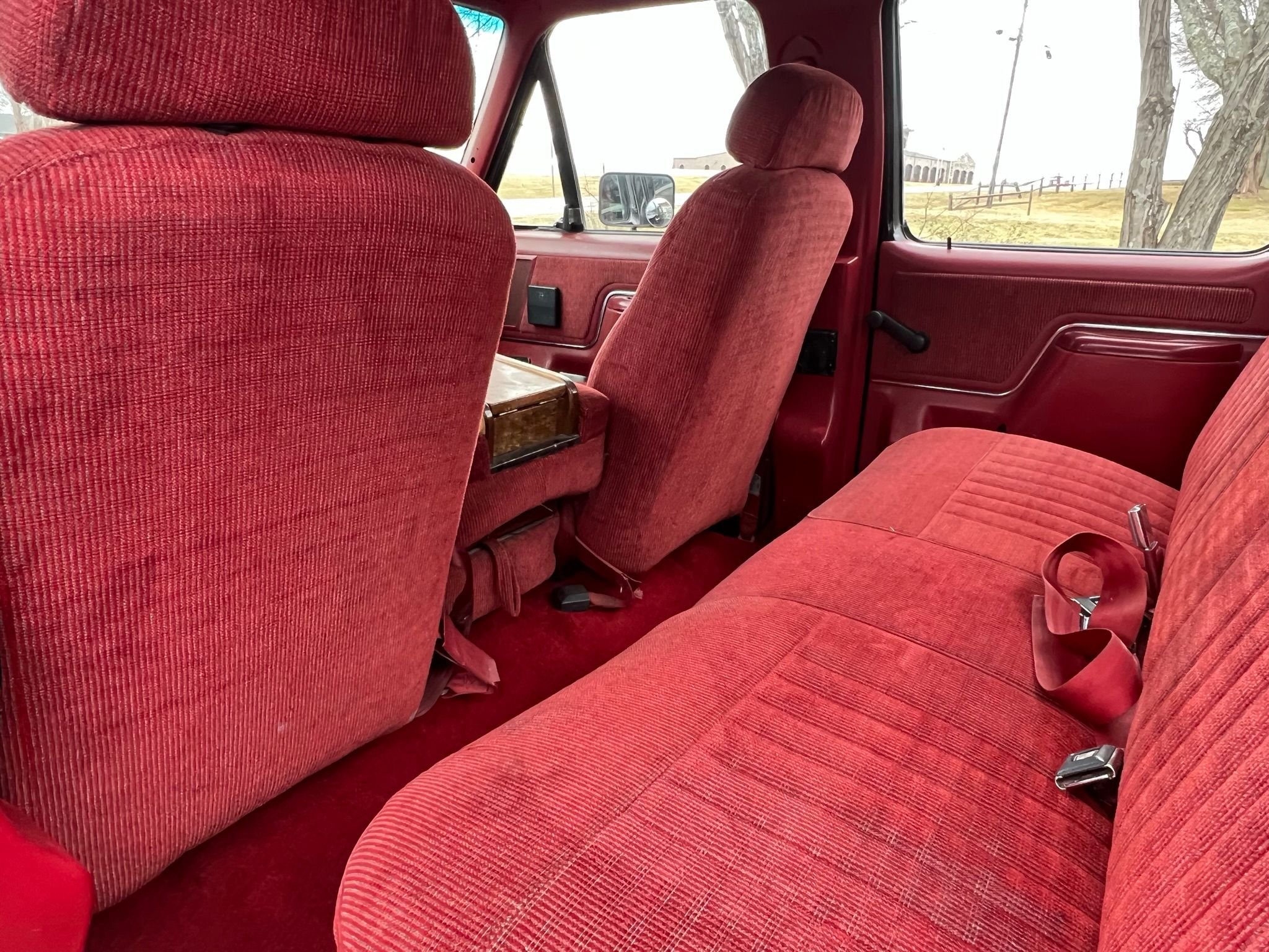 Sold: 1988 Ford F-350 XLT Lariat