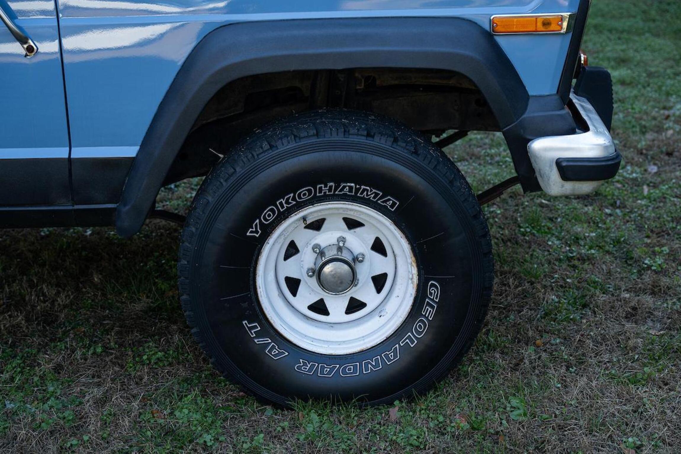 Sold: 1980 Jeep Cherokee Chief