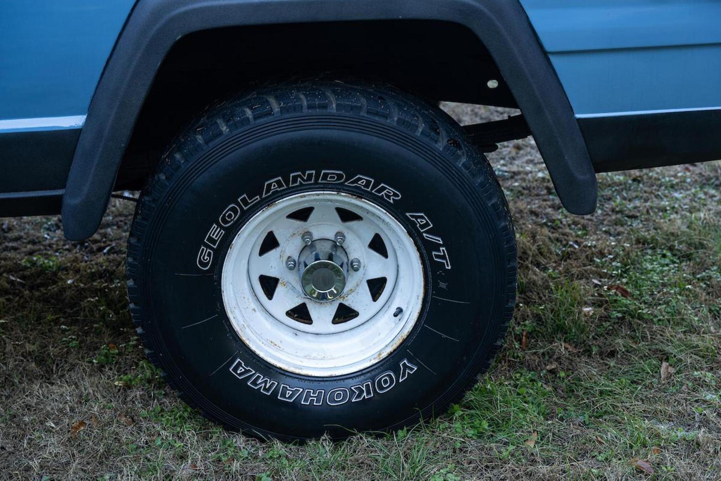 Sold: 1980 Jeep Cherokee Chief