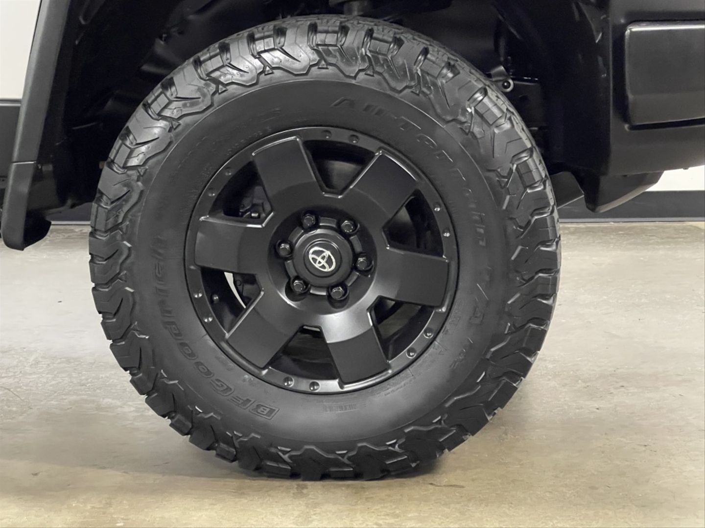 Sold: 2007 Toyota FJ Cruiser