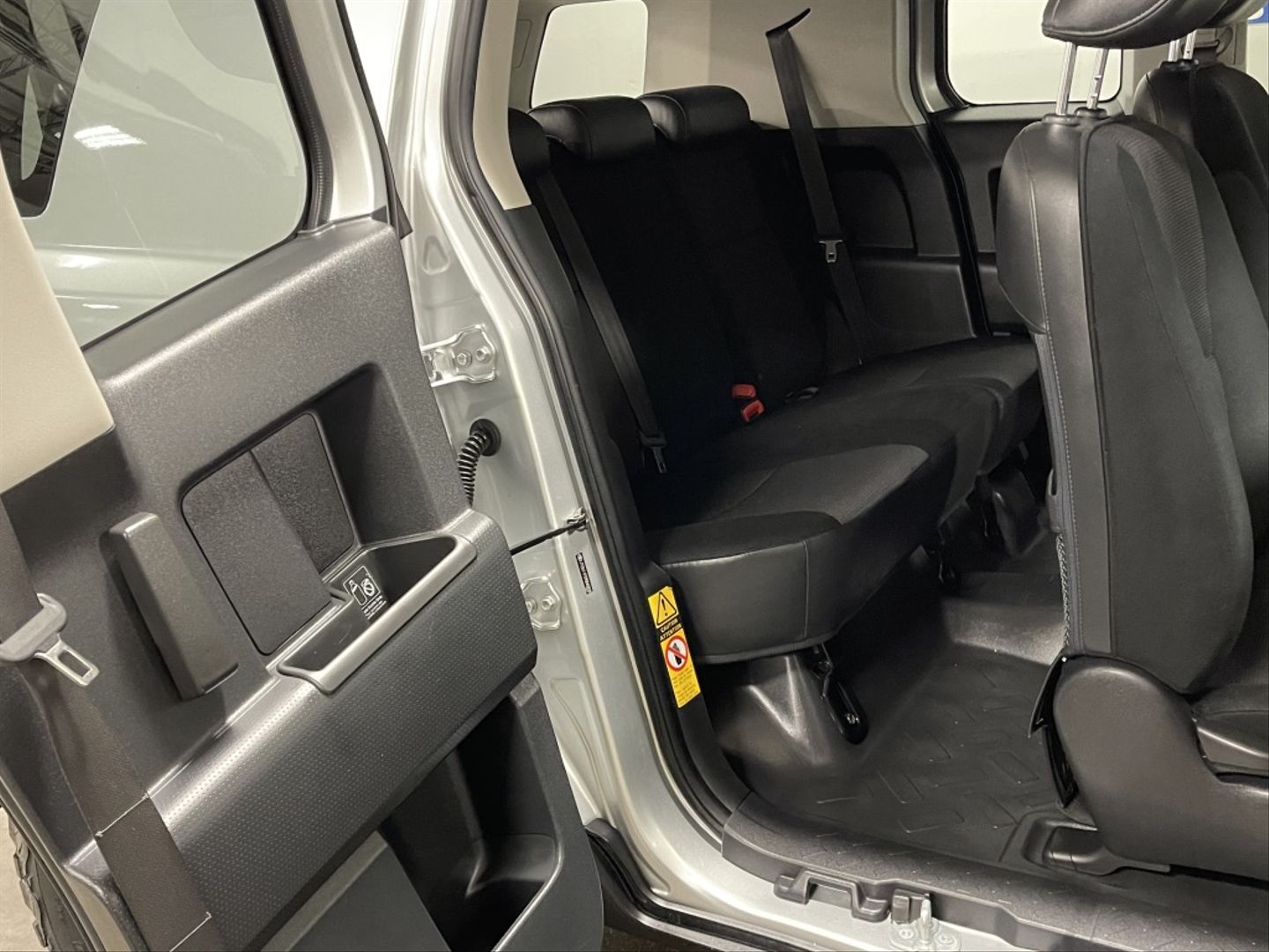 Sold: 2007 Toyota FJ Cruiser