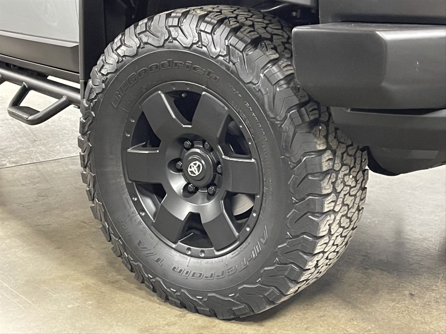 Sold: 2007 Toyota FJ Cruiser - 4