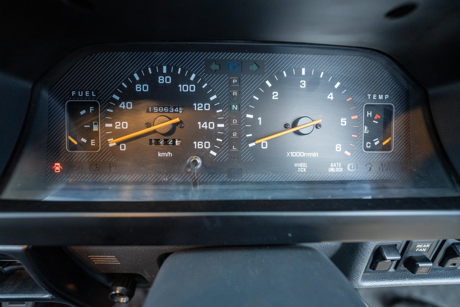 Sold: 1992 Mitsubishi Delica L300 Starwagon - 4