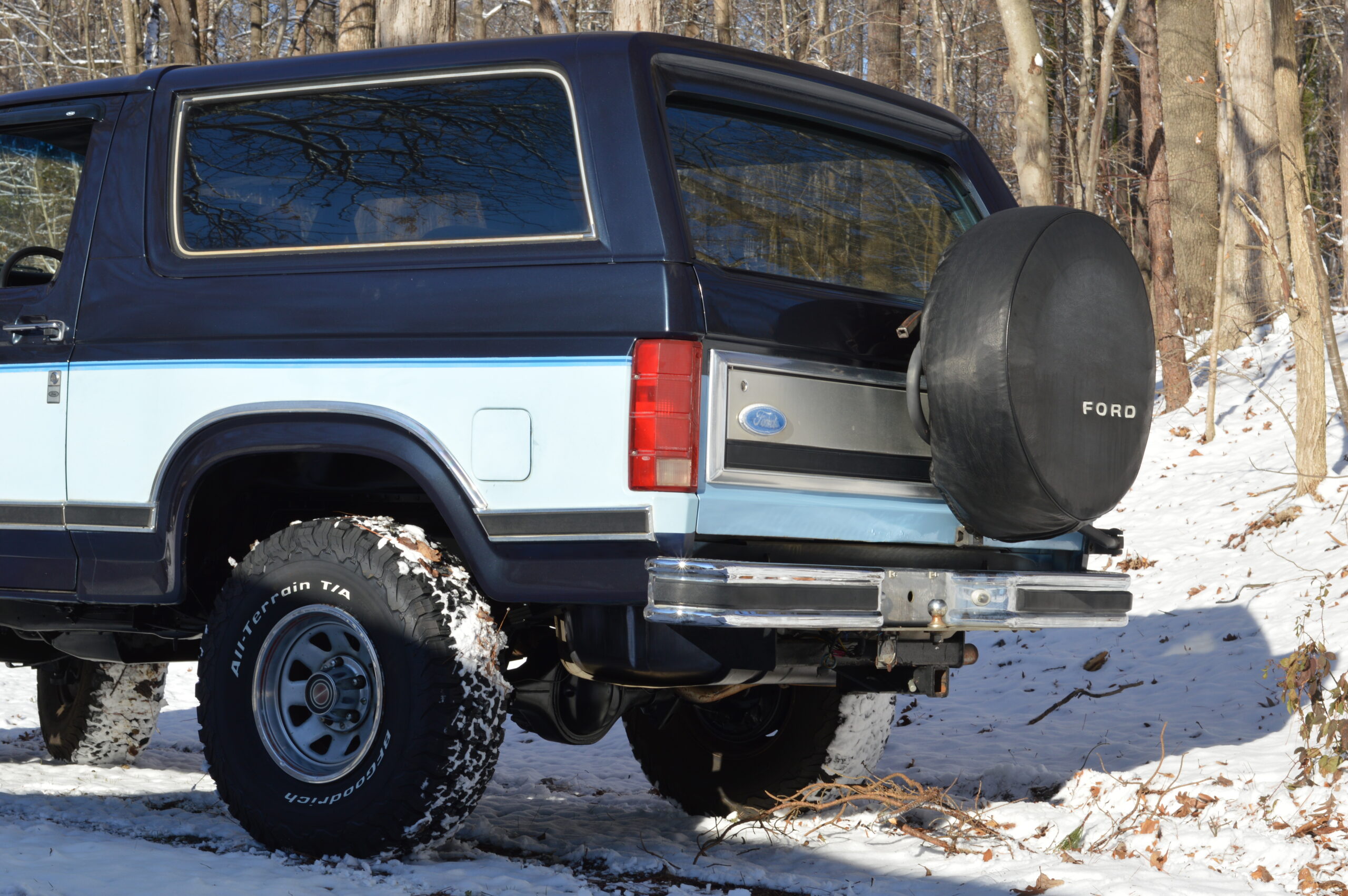Sold: 1986 Ford Bronco XLT - 4