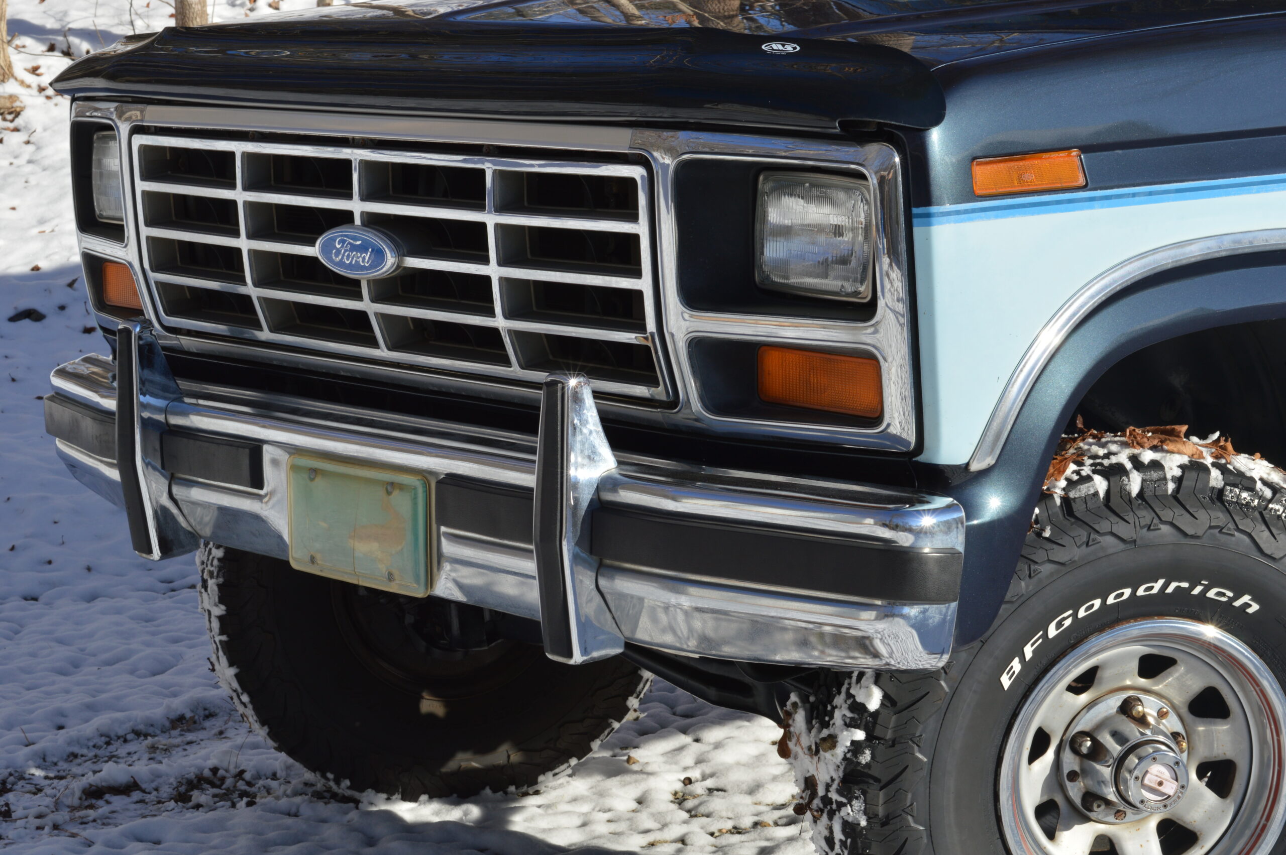 Sold: 1986 Ford Bronco XLT