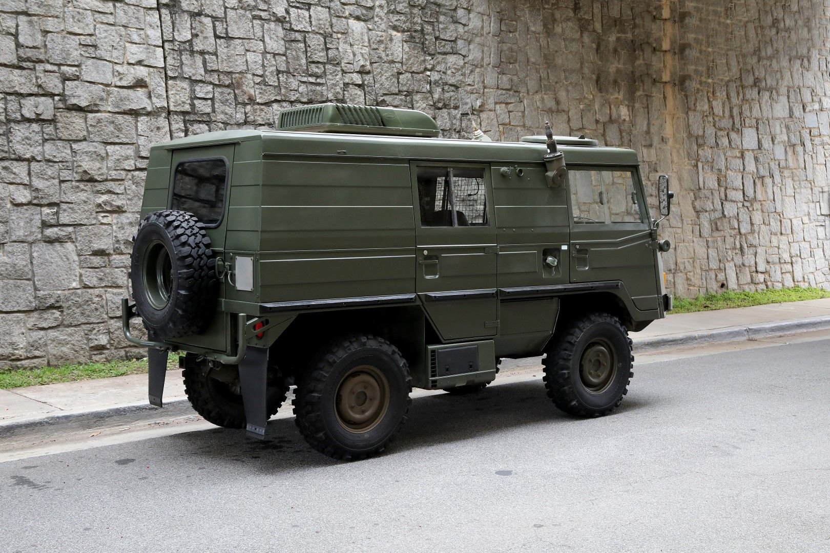 Sold: 1974 Pinzgauer 710K - 4