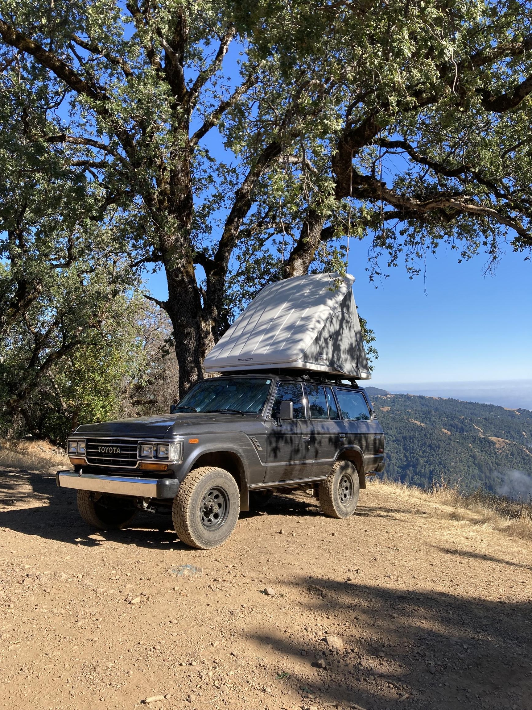 Sold: 1989 Toyota Land Cruiser FJ62