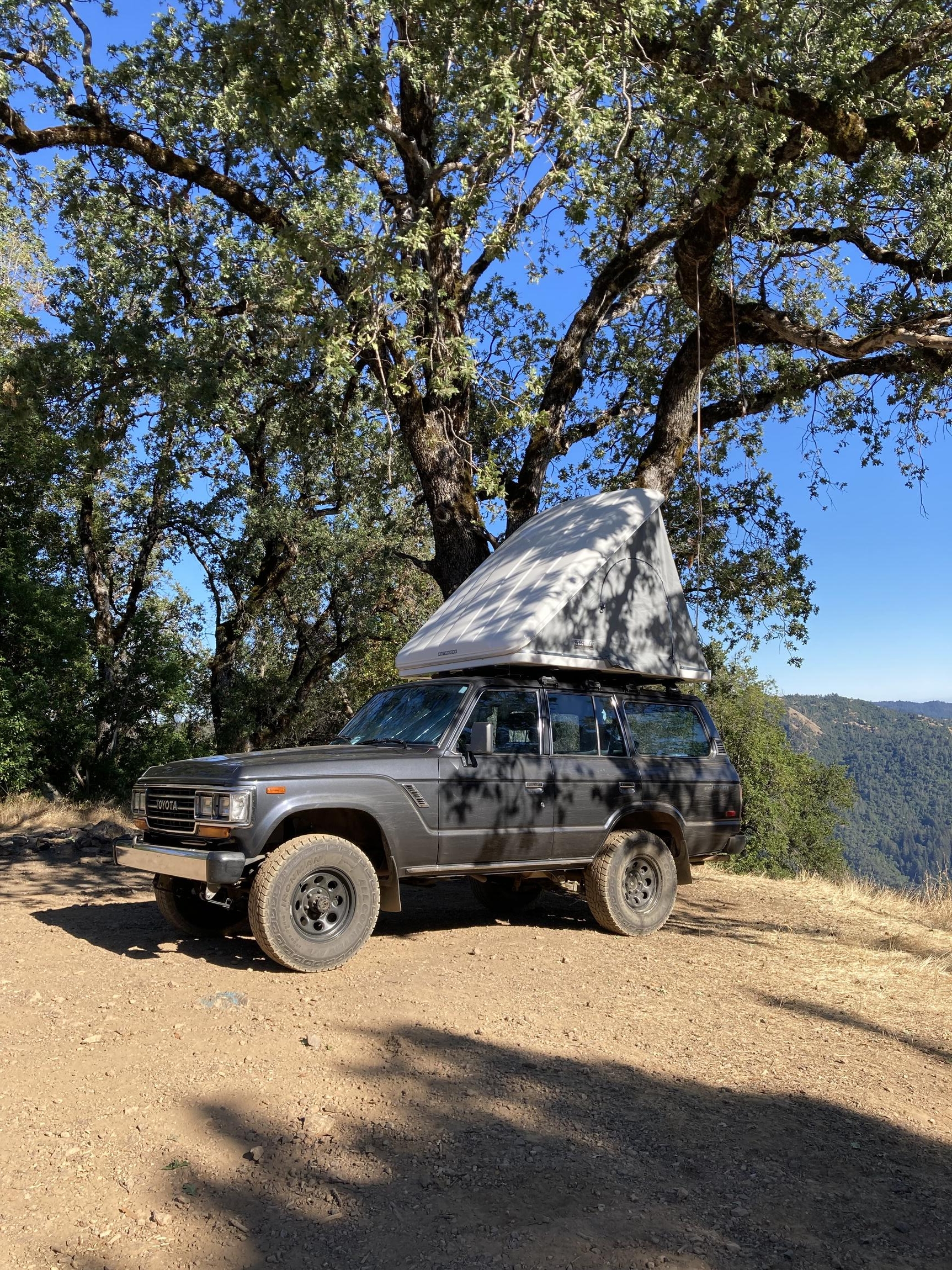 Sold: 1989 Toyota Land Cruiser FJ62