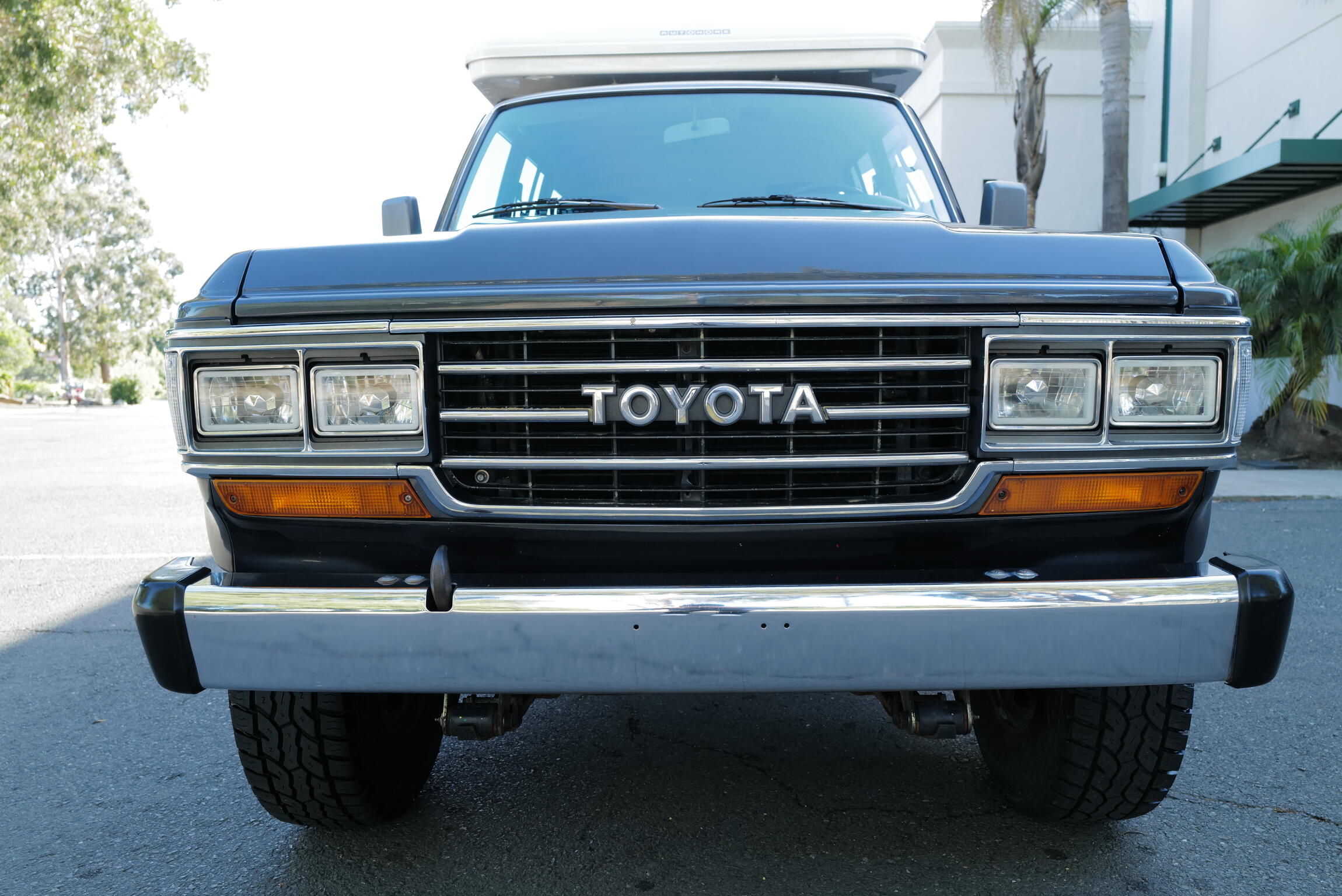 Sold: 1989 Toyota Land Cruiser FJ62