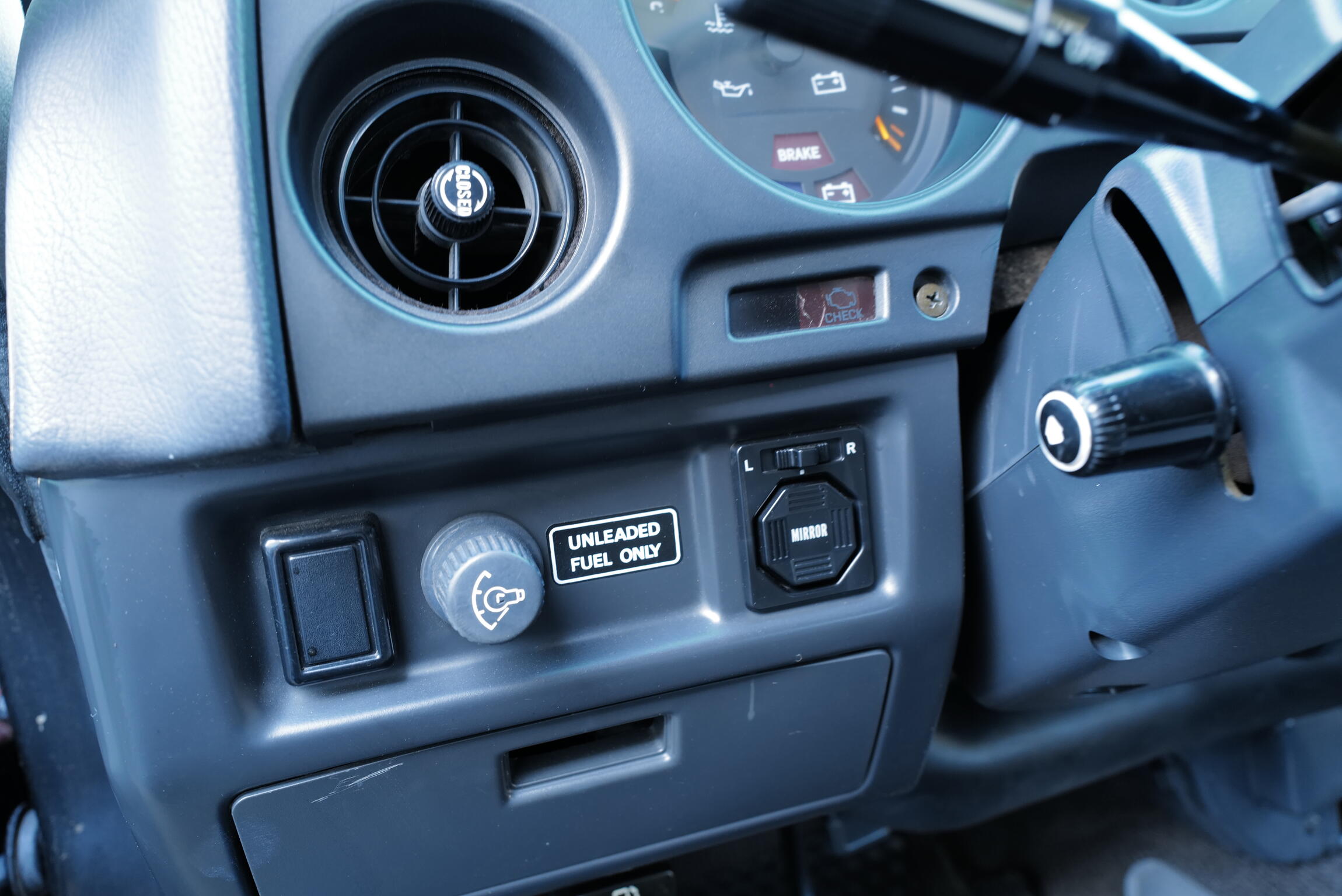 Sold: 1989 Toyota Land Cruiser FJ62