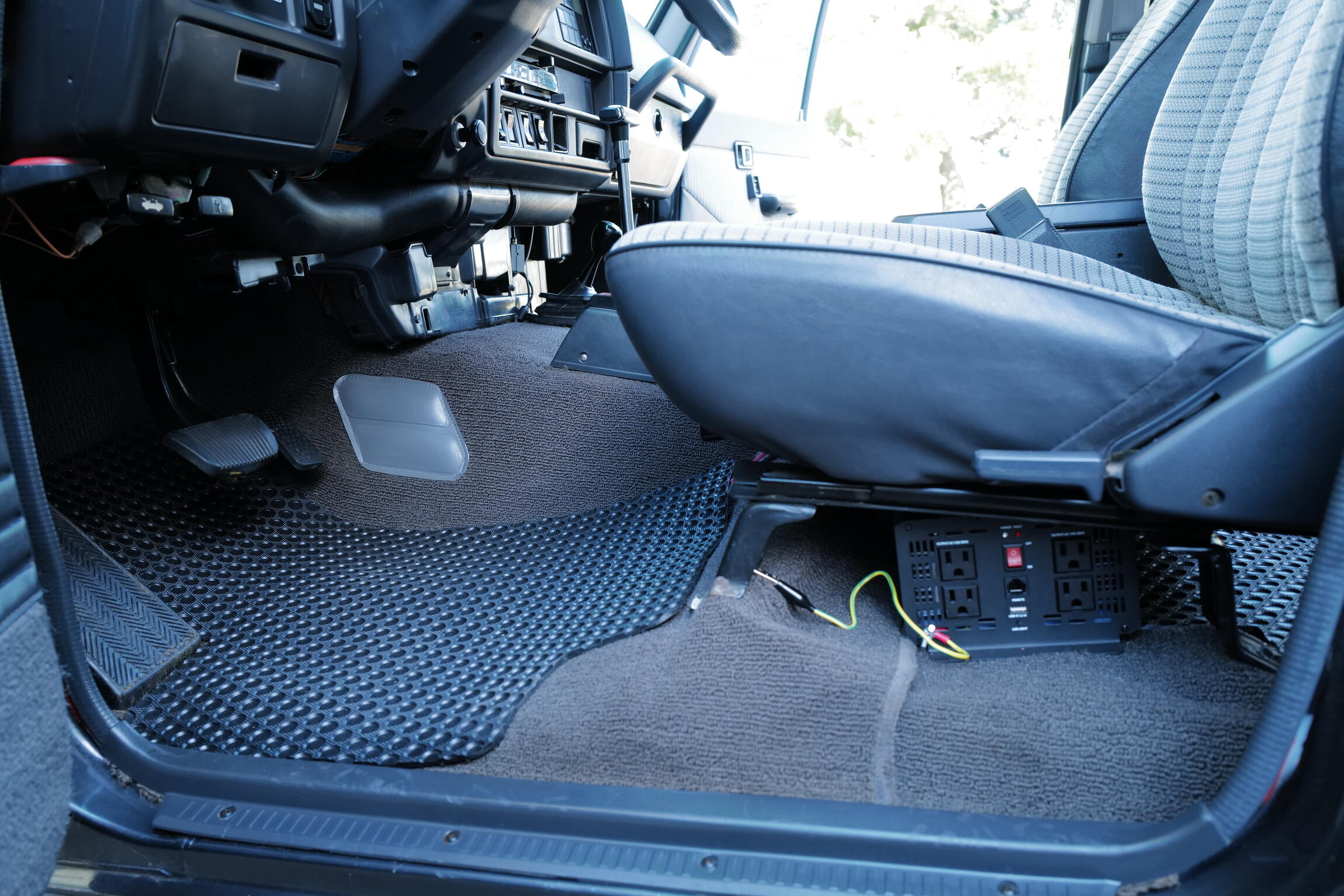 Sold: 1989 Toyota Land Cruiser FJ62